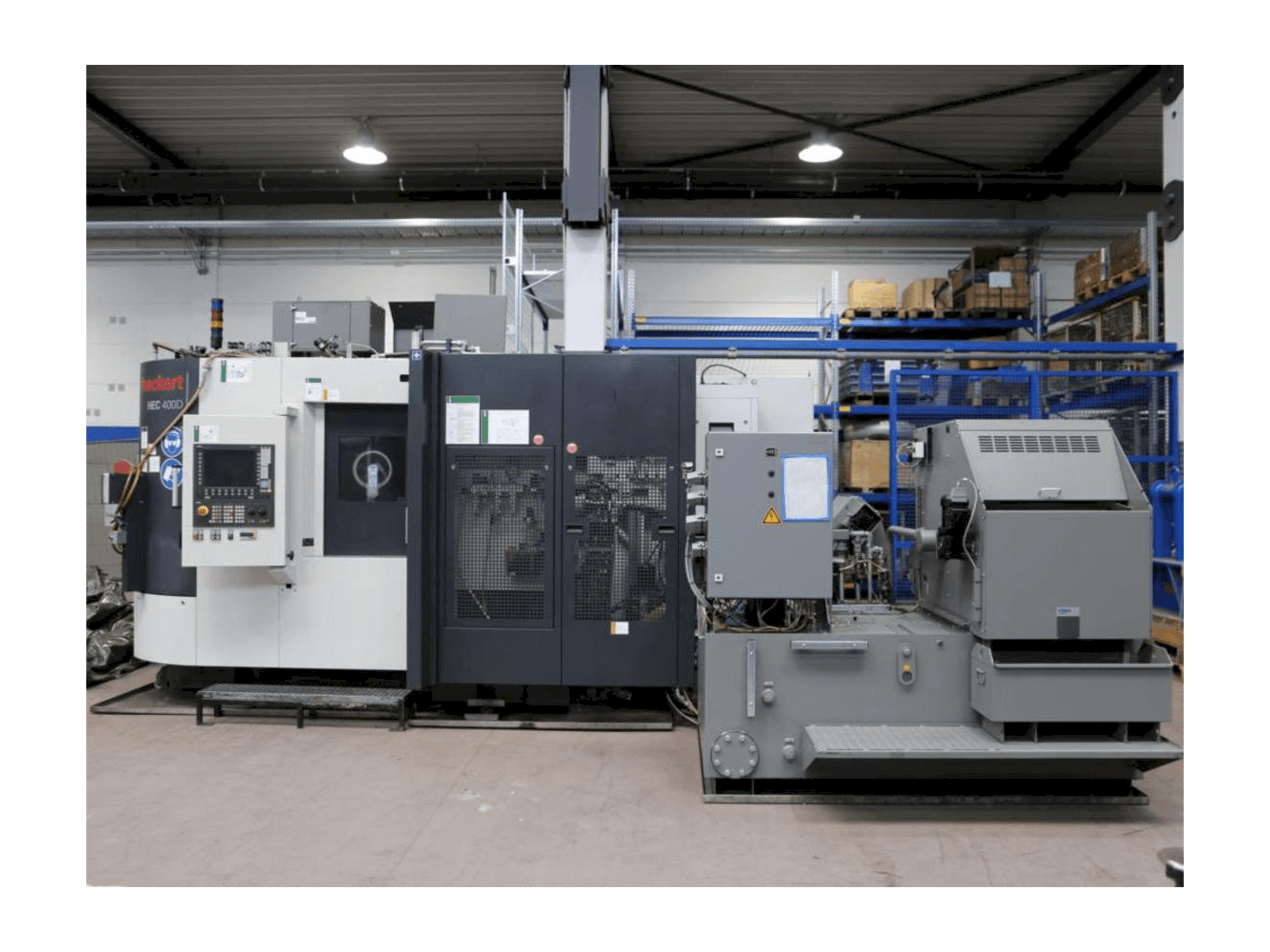 Čelní pohled na Heckert HEC 400D stroj