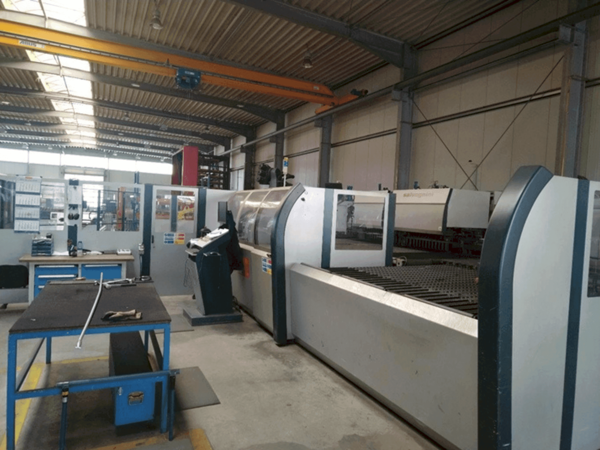 Čelní pohled na Salvagnini S4X stroj