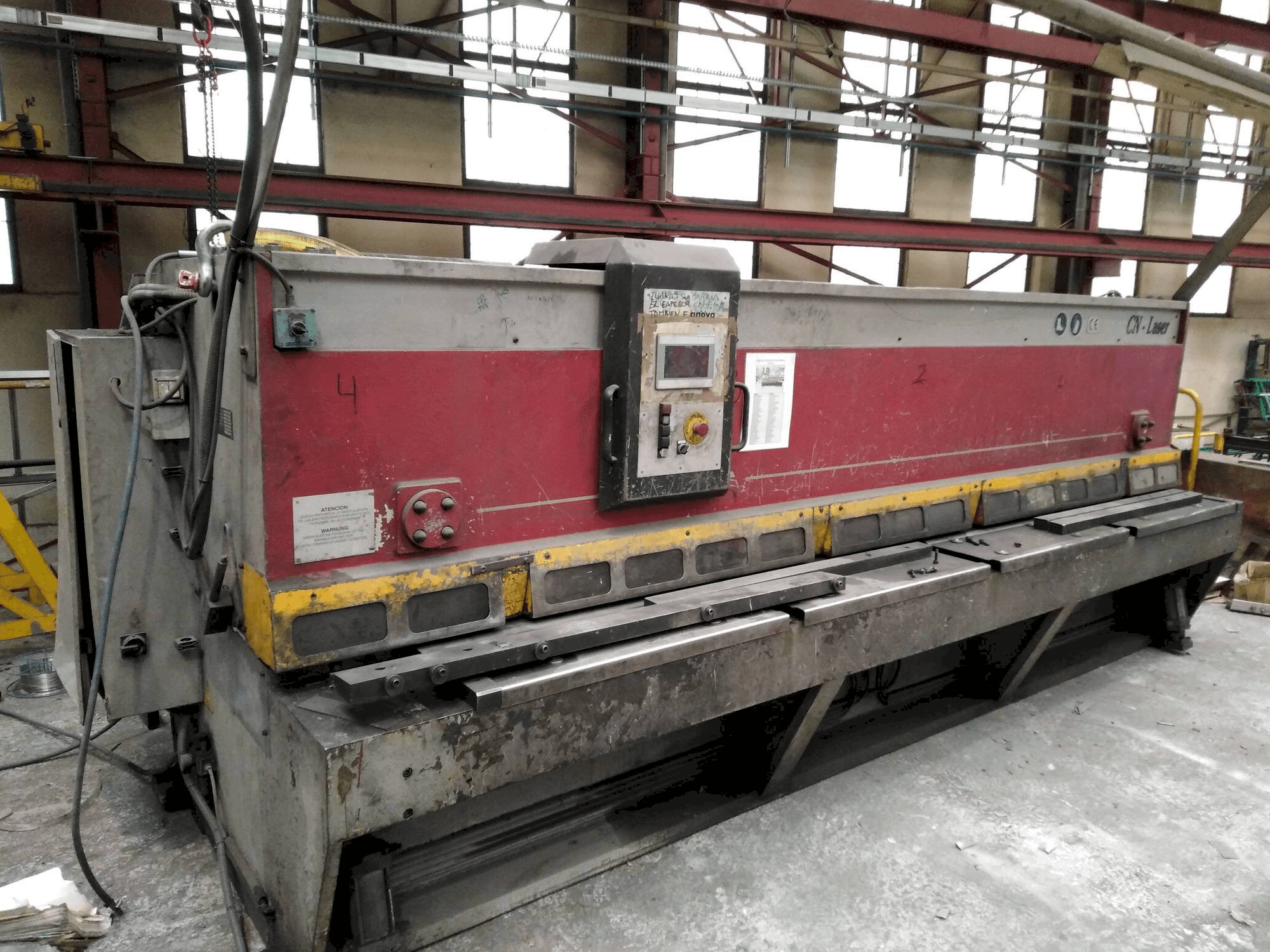 Čelní pohled na Casanova VCE 07-4100 X 6 stroj