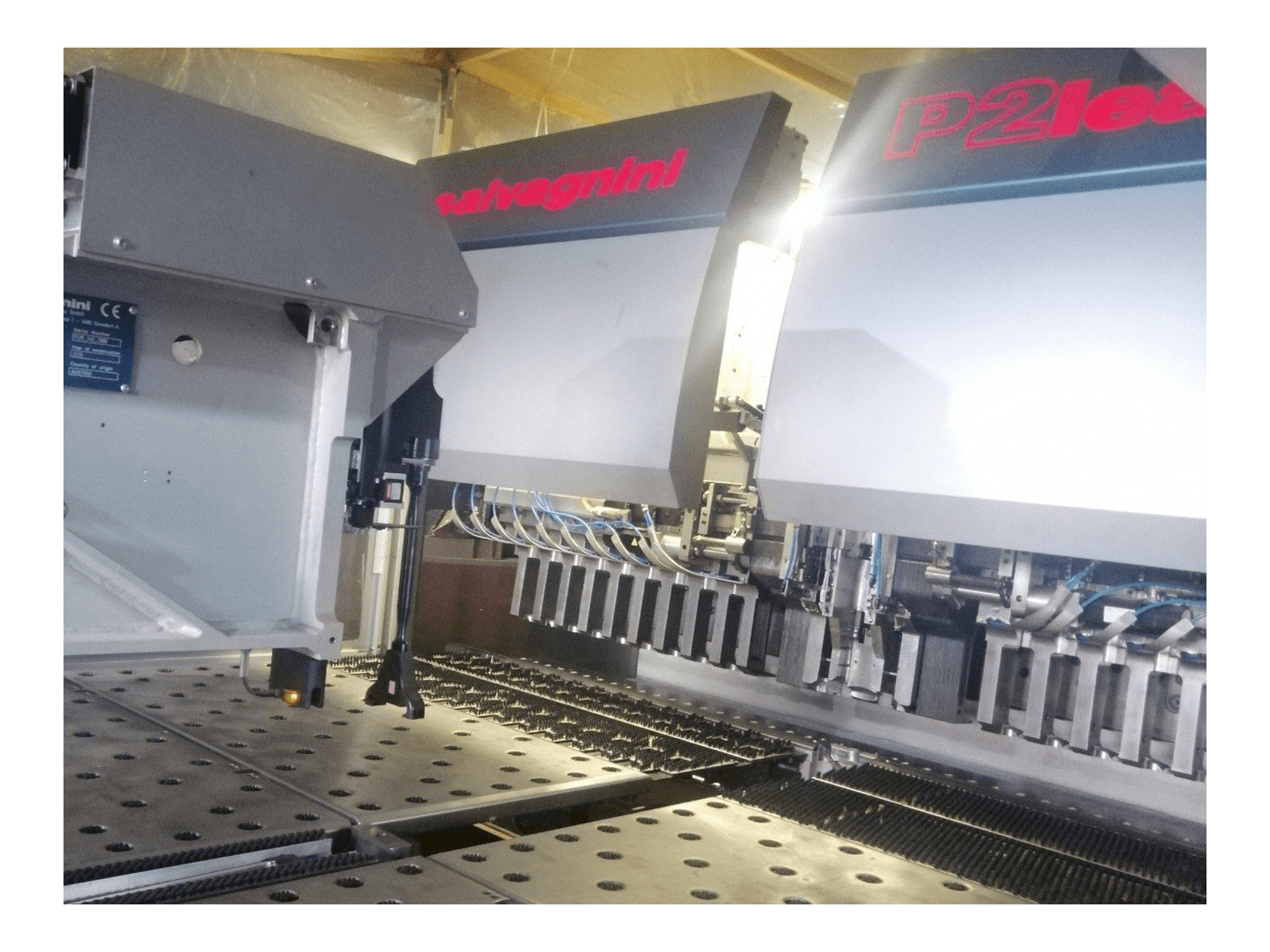 Čelní pohled na Salvagnini P2lean stroj