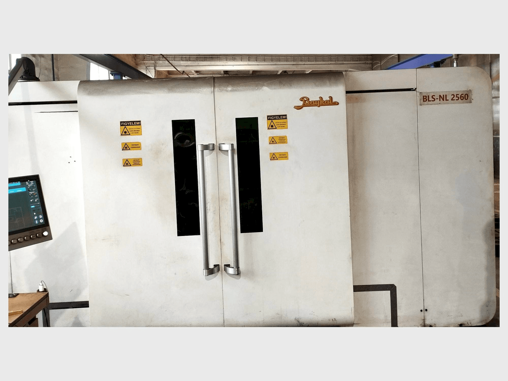 Čelní pohled na Baykal BLS-NL 2060 4kW Fiber stroj