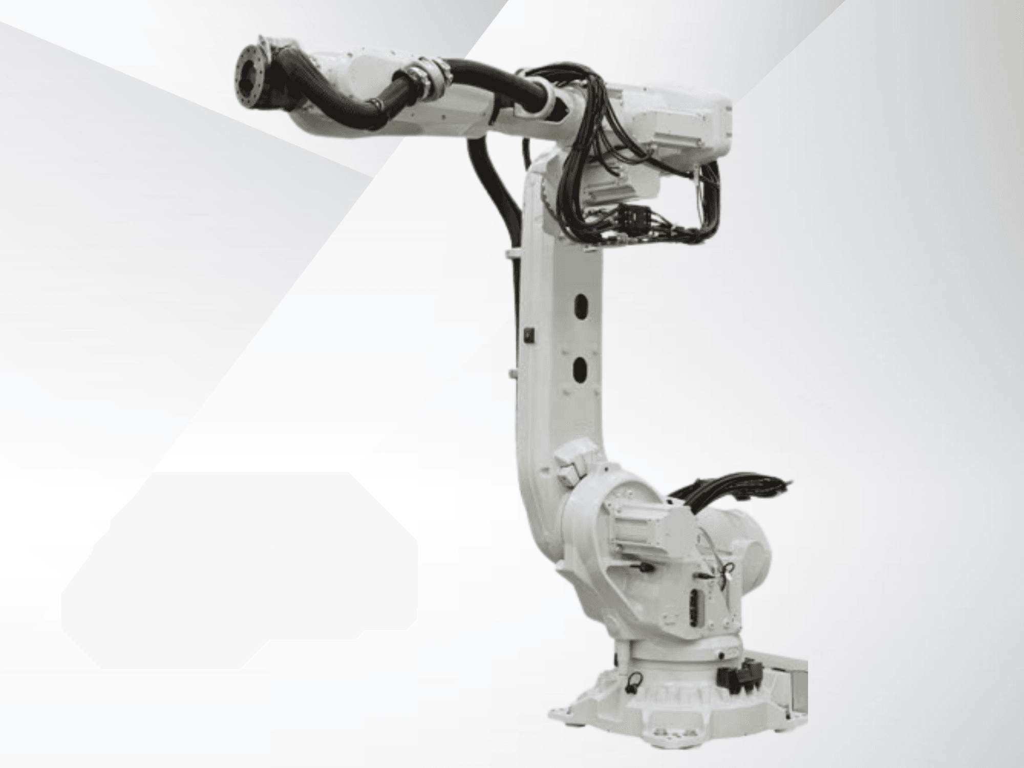 Robotické rameno ABB IRB 6700-245/3.00 v čelním pohledu, které se vyznačuje bílým aerodynamickým designem s připojenými kabely a motory.