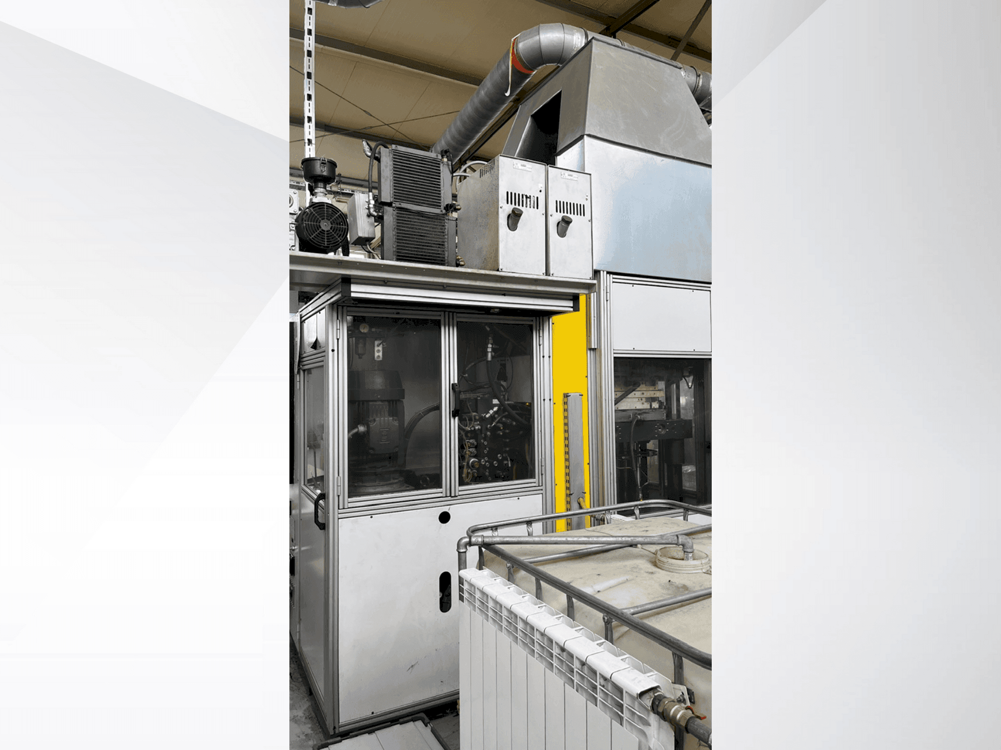 Čelní pohled na Kloeckner Desma 968.250 ZO stroj