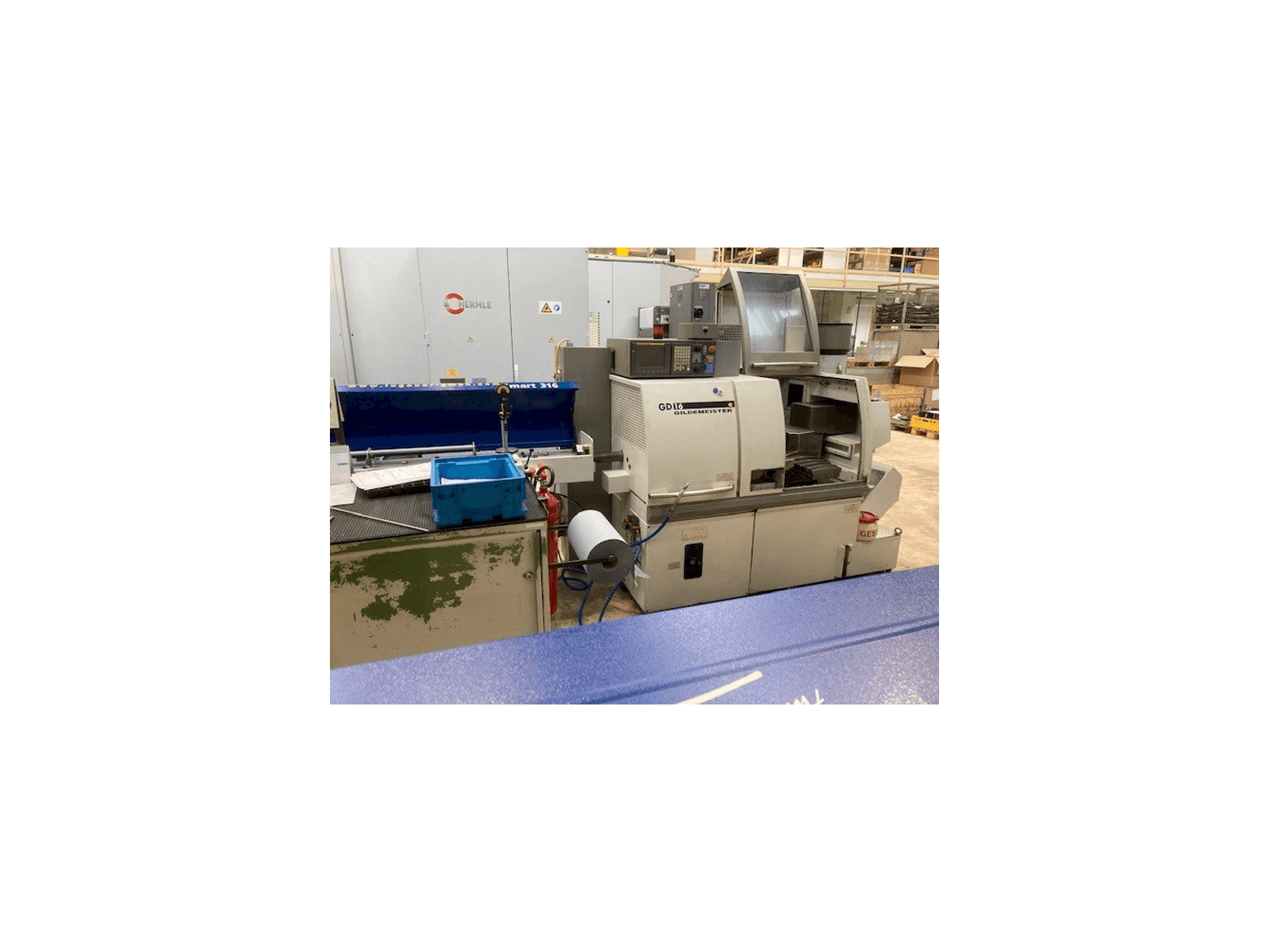 Čelní pohled na Gildemeister GD 16 stroj