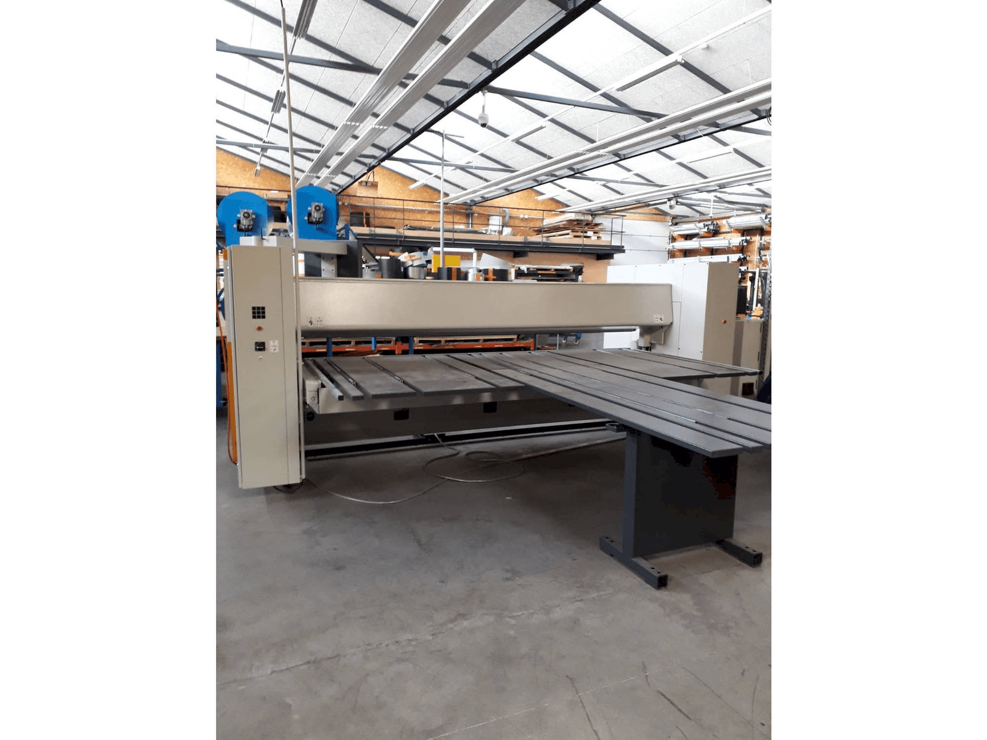 Čelní pohled na RAS 62.30-2 TURBO 2 stroj