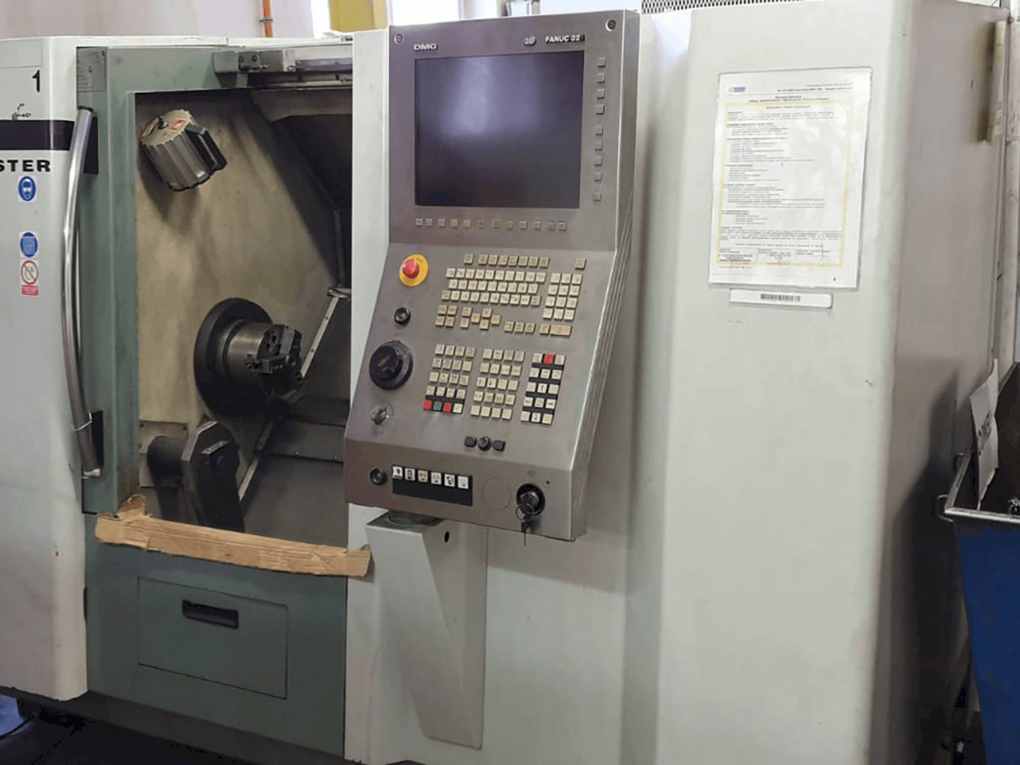 Čelní pohled na Gildemeister CTX 210 stroj