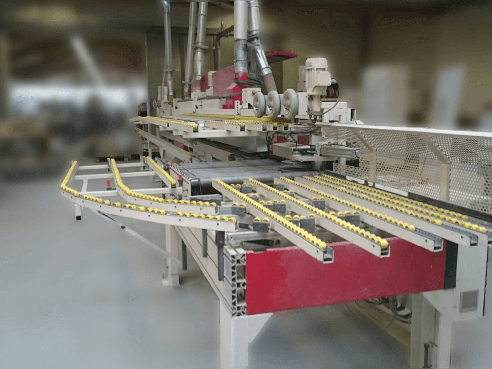 Čelní pohled na LIGMATECH ZHR 15/XX/LI stroj