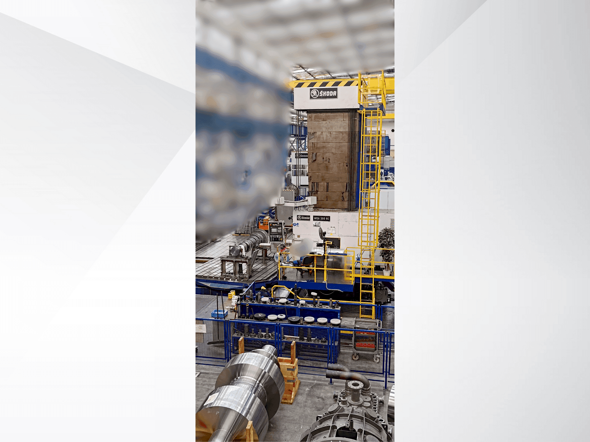 Čelní pohled na SKODA WEA 200 CNC stroj