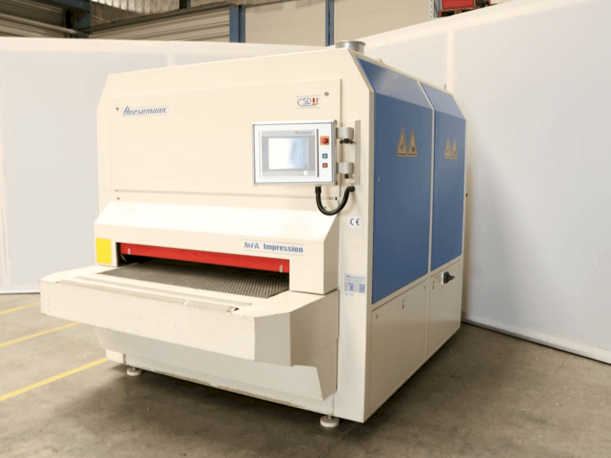 Čelní pohled na HEESEMANN MFA Impression (2010) stroj