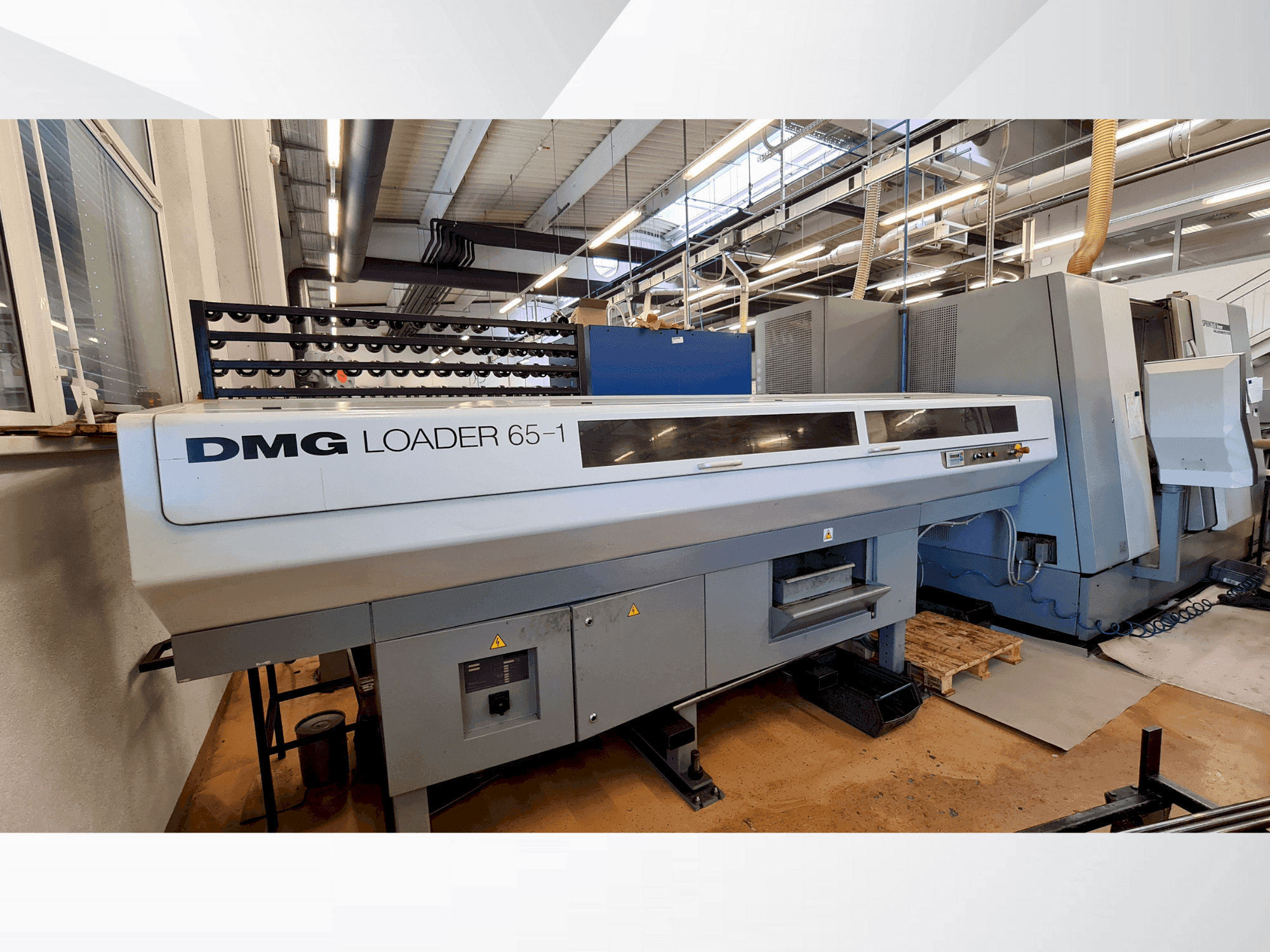 Čelní pohled na Gildemeister DMG GILDEMEISTER SPRINT Linear 65 stroj