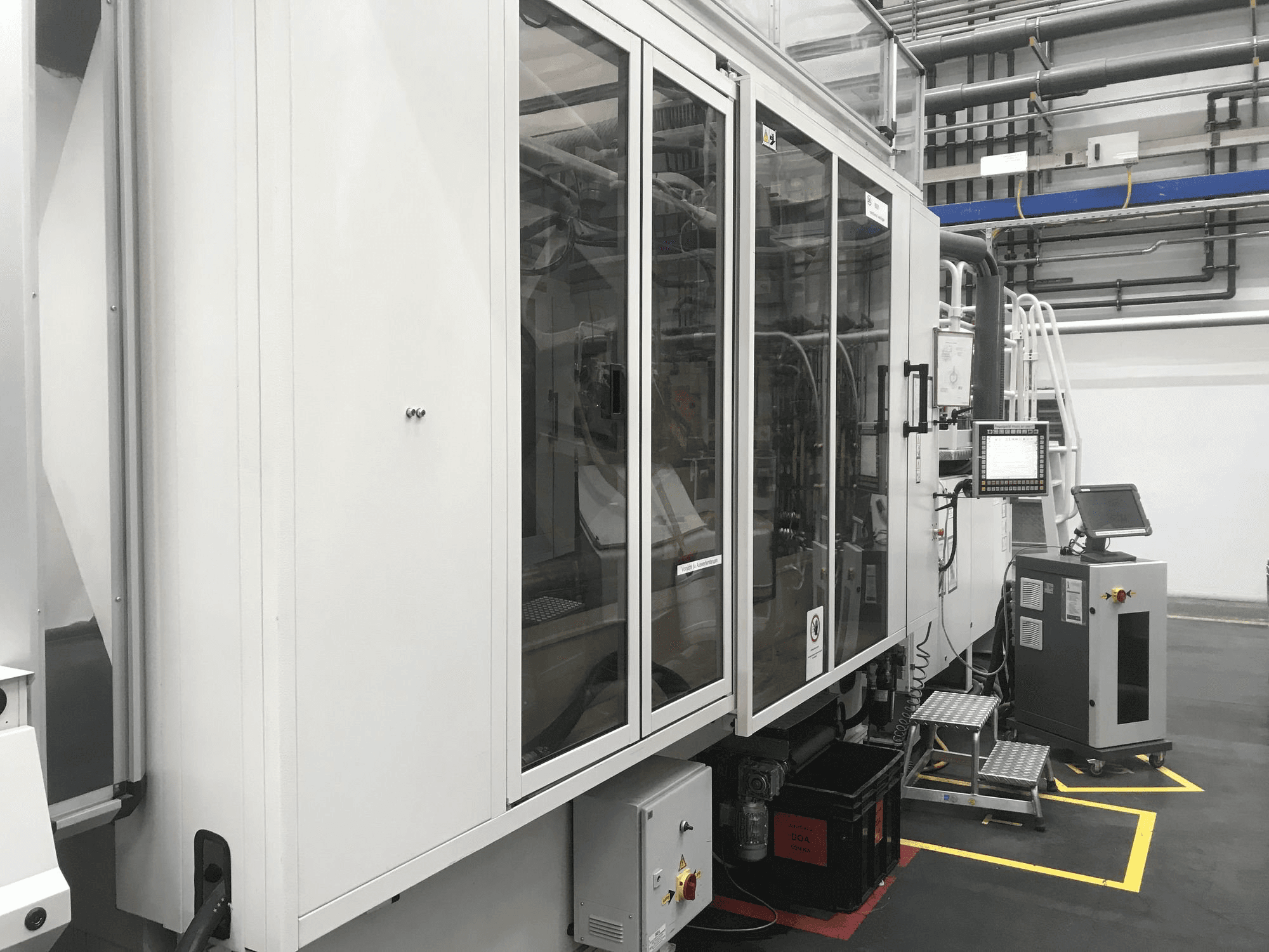 Levý boční pohled na Husky H500 RS 65/60 stroj