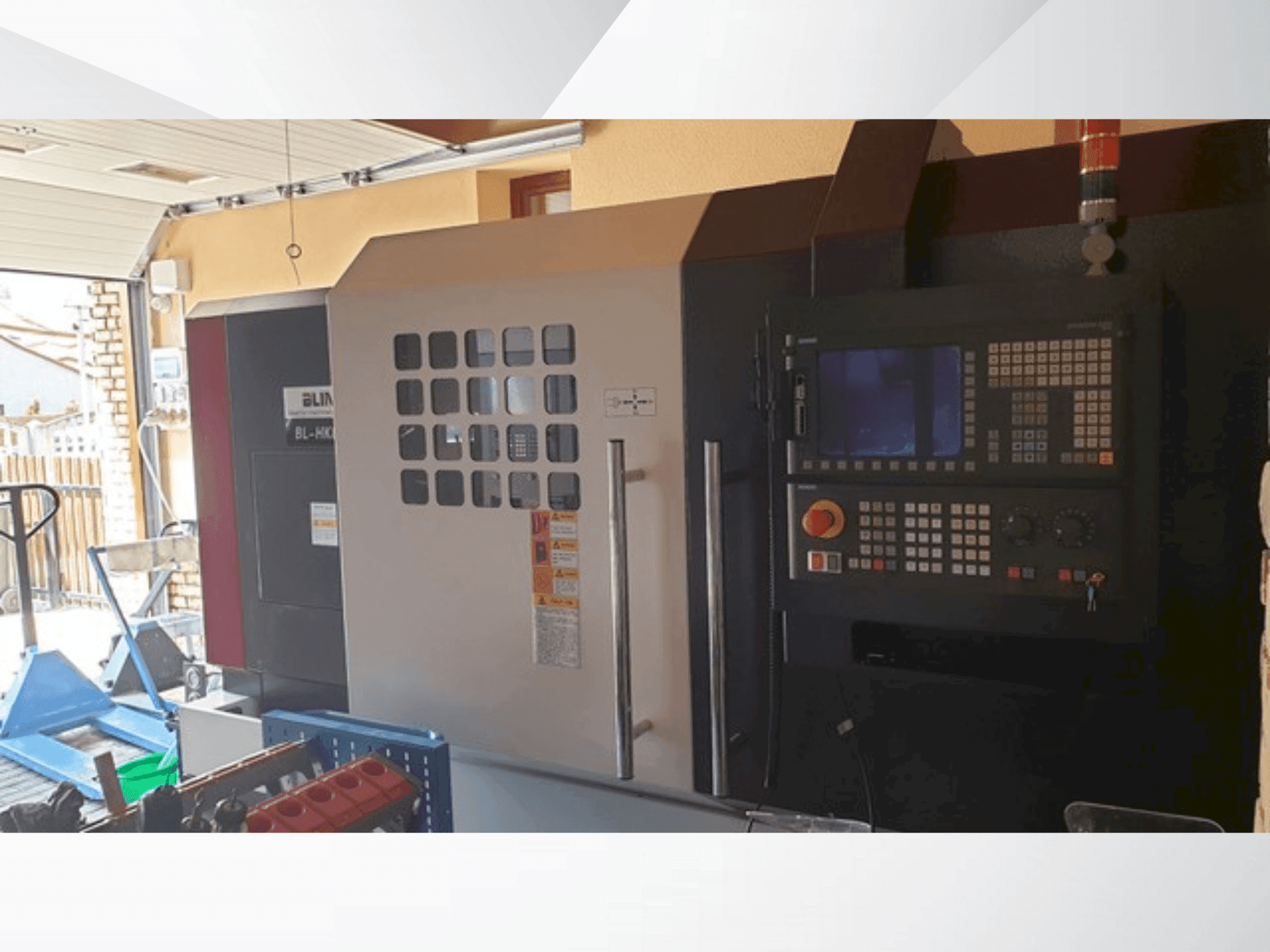 Čelní pohled na TAATH BL-HK80B stroj