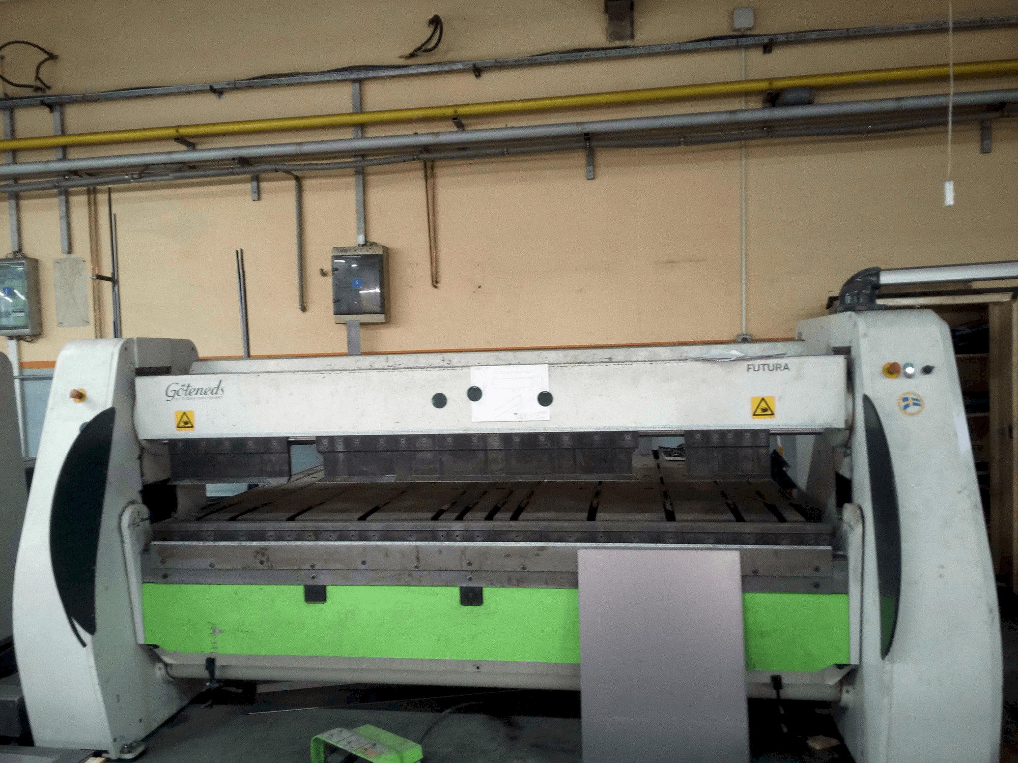 Čelní pohled na CIDAN Futura 25 stroj