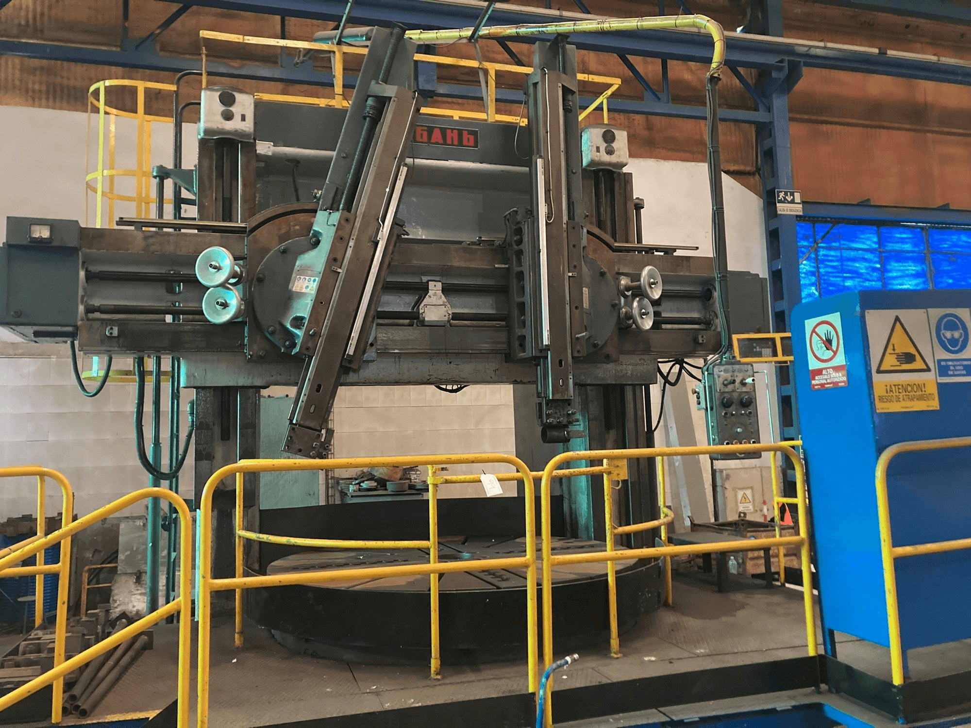 Čelní pohled na STANKO stroj