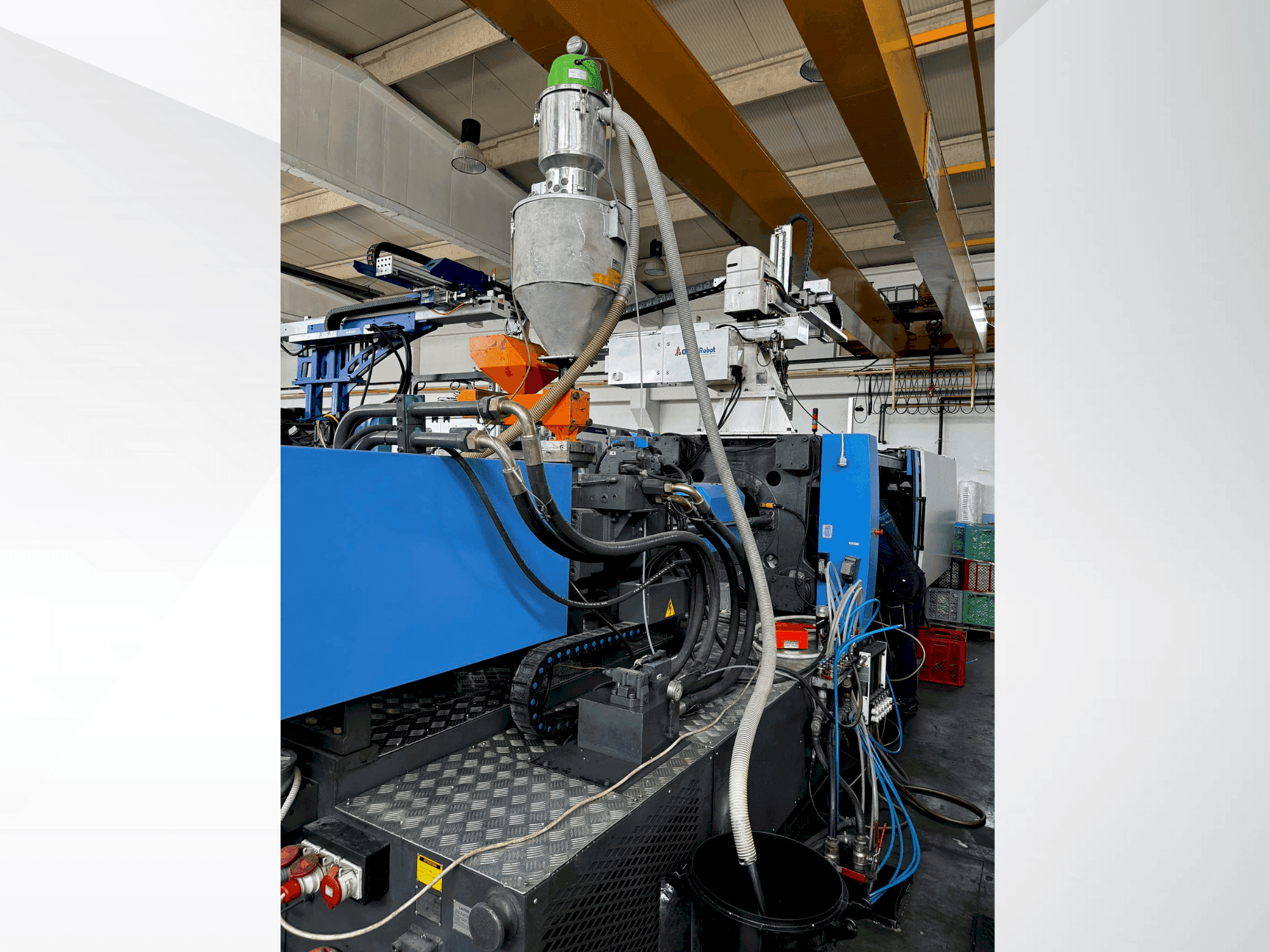 Čelní pohled na HAITIAN MA-4700 (2011) stroj