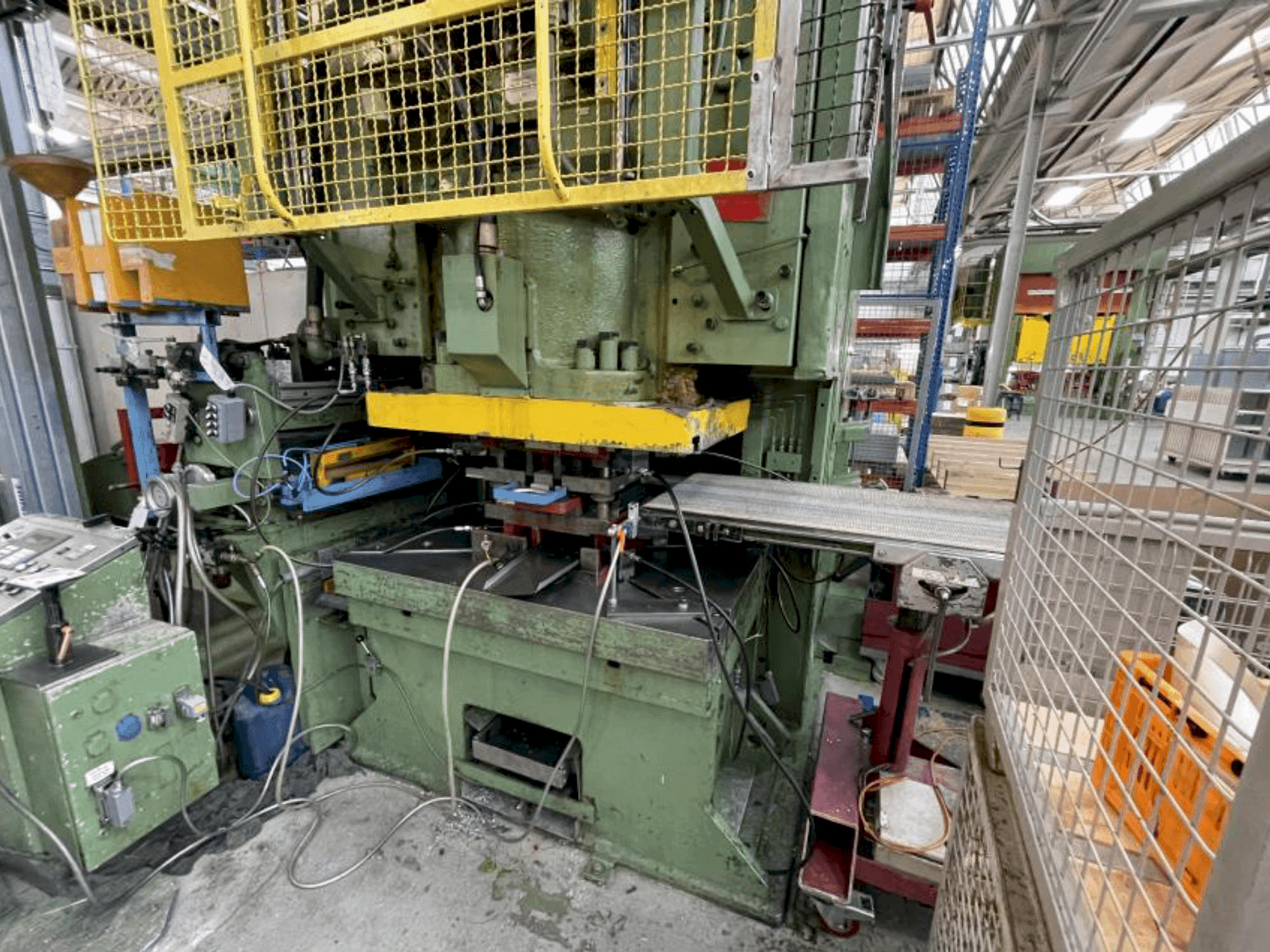 Čelní pohled na ERFURT PEEX 2 315/1400x880/20-160 stroj