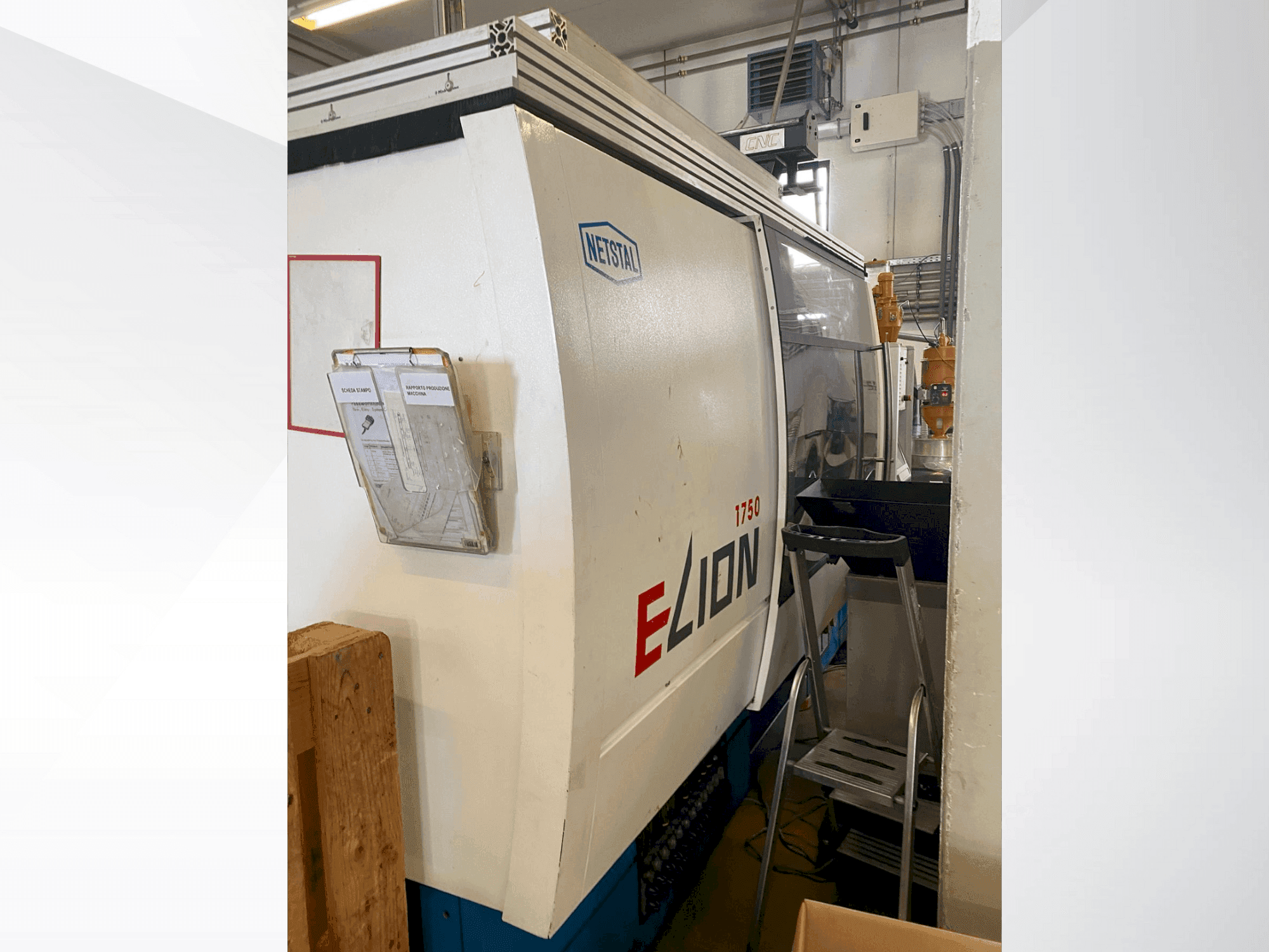 Čelní pohled na Netstal ELION 1750-840PS stroj