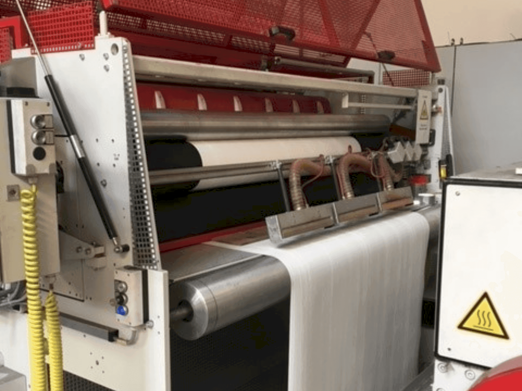 Čelní pohled na HSM ABW-ROTA-2200 stroj