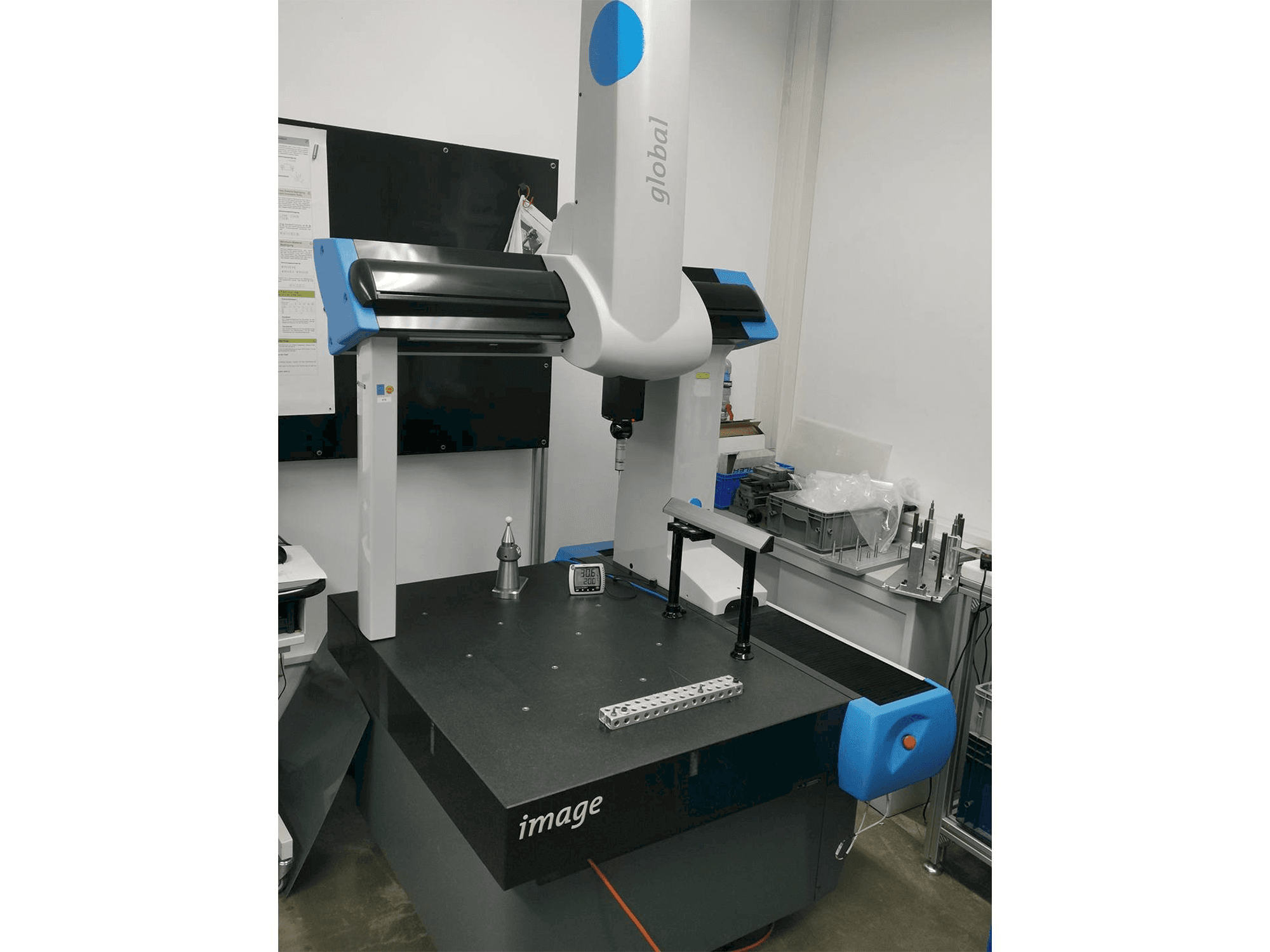 Čelní pohled na DEA GLOBAL I/070505 stroj