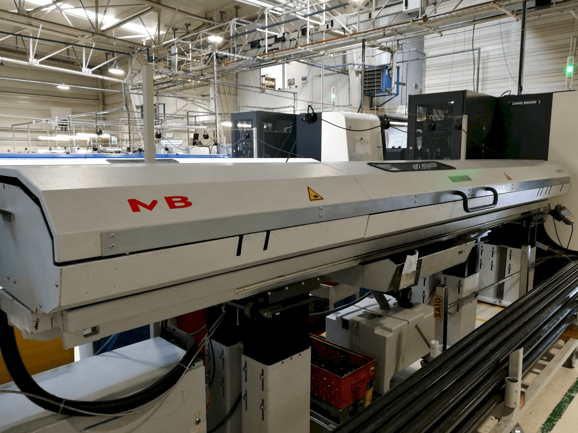 Čelní pohled na FMB Turbo 5-55/4200 A stroj