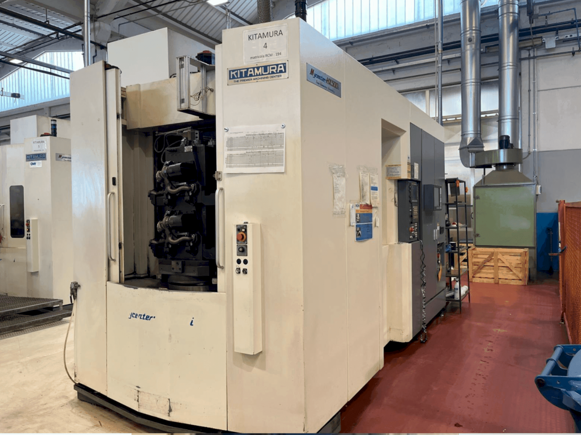 Čelní pohled na Kitamura Mycenter-HX500iTGA stroj