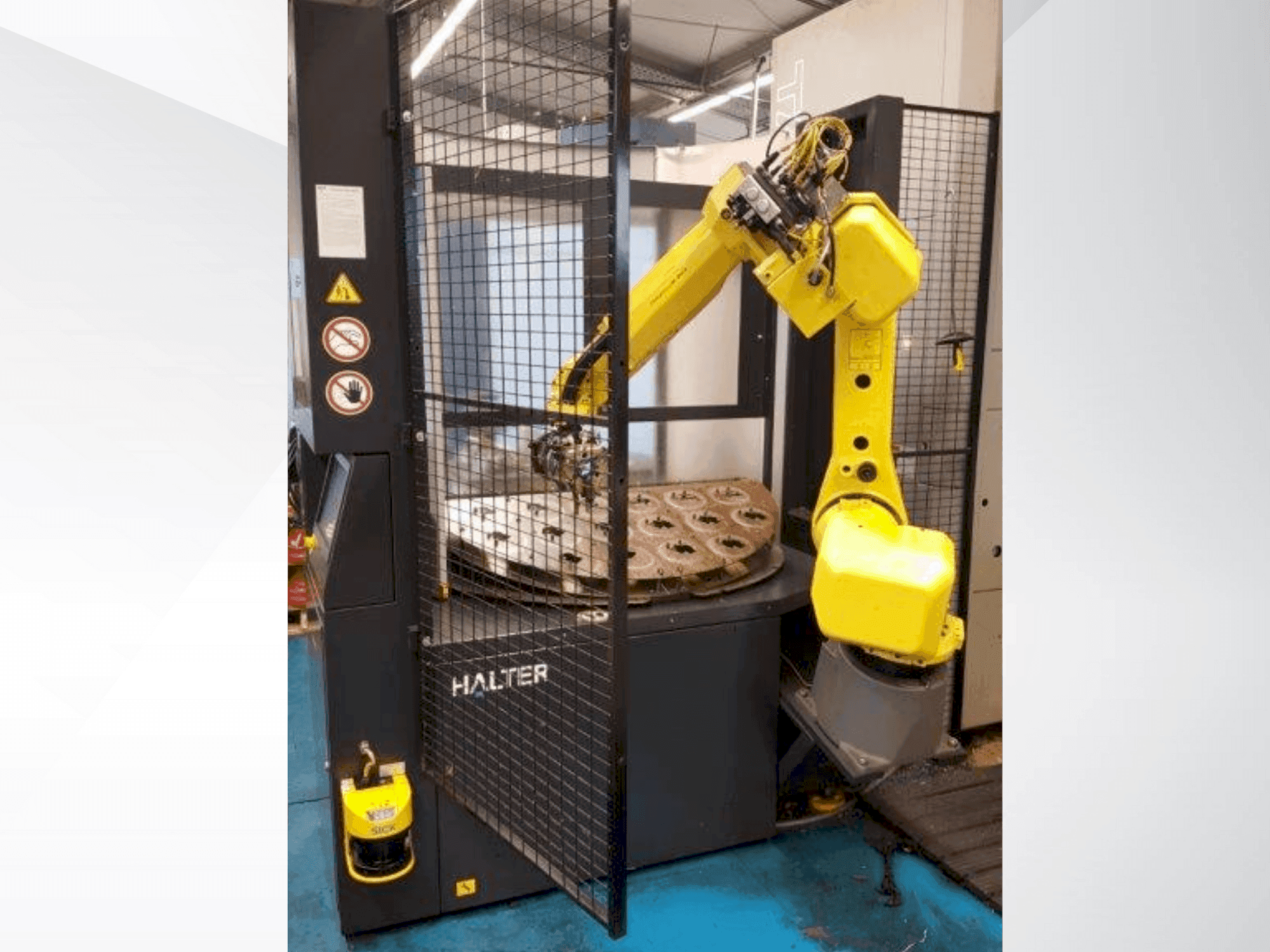 Čelní pohled na HALTER LoadAssistant 20 stroj