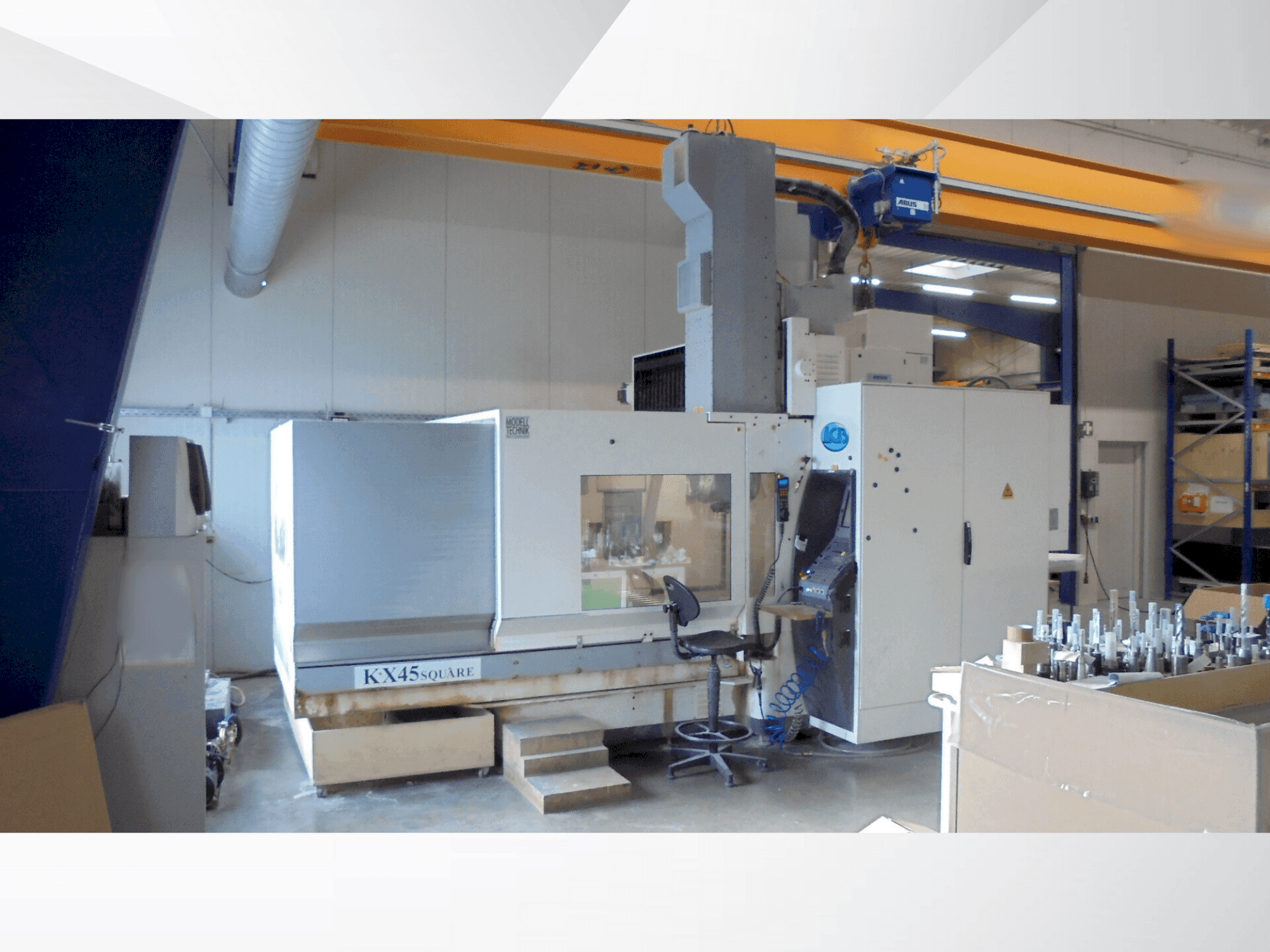 Čelní pohled na LGB KX45 SQUARE FIVE 2 stroj
