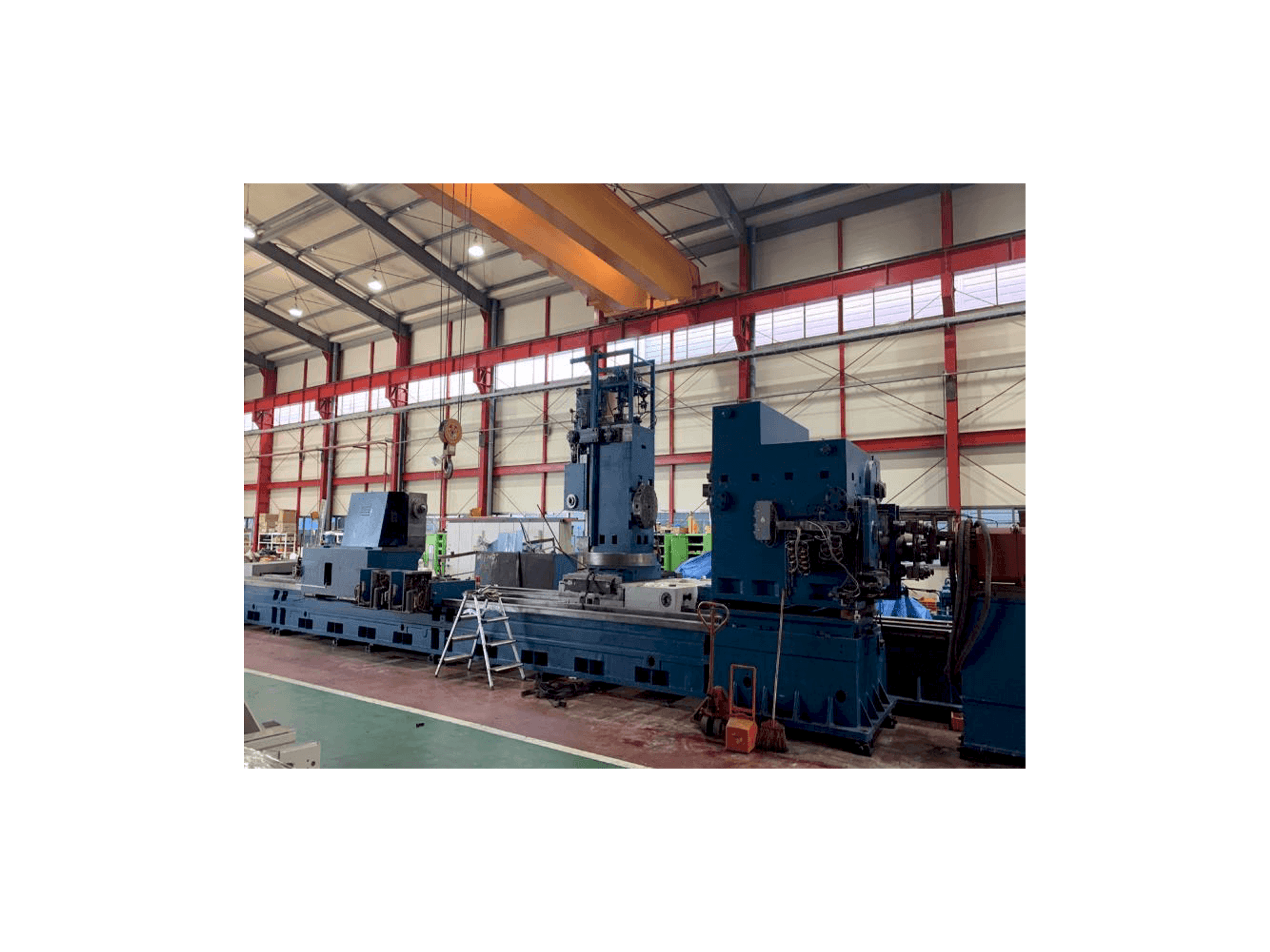 Čelní pohled na SKODA SR2-200NC stroj