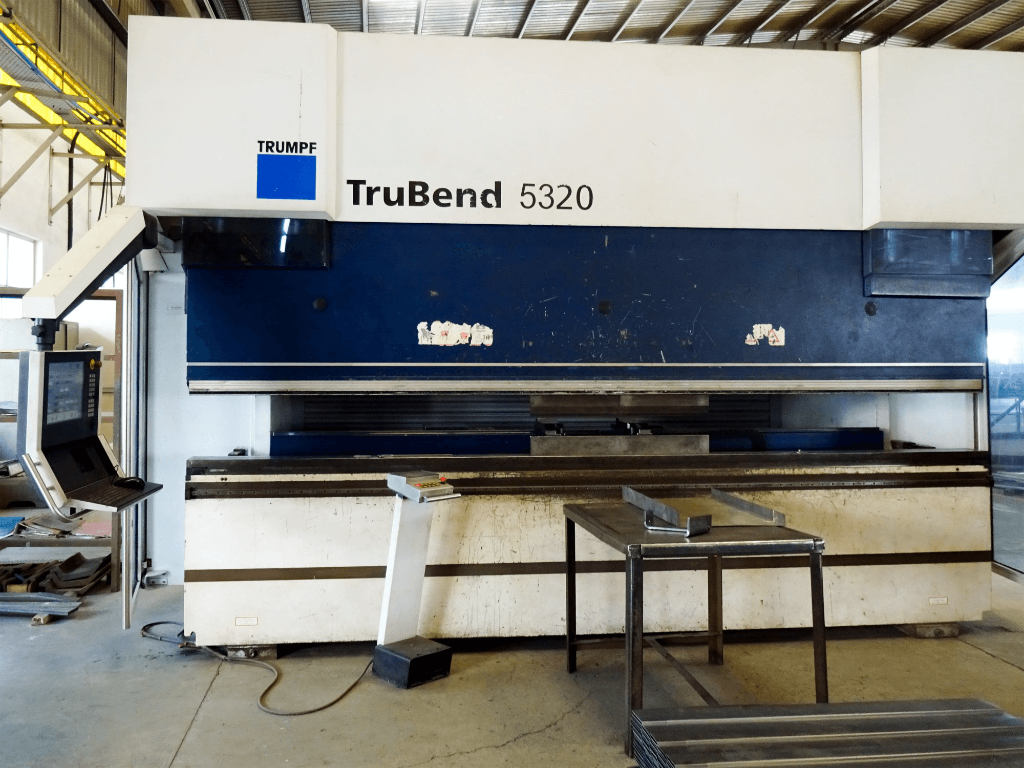 Pracovní prostor na Trumpf TruBend 5320 stroje