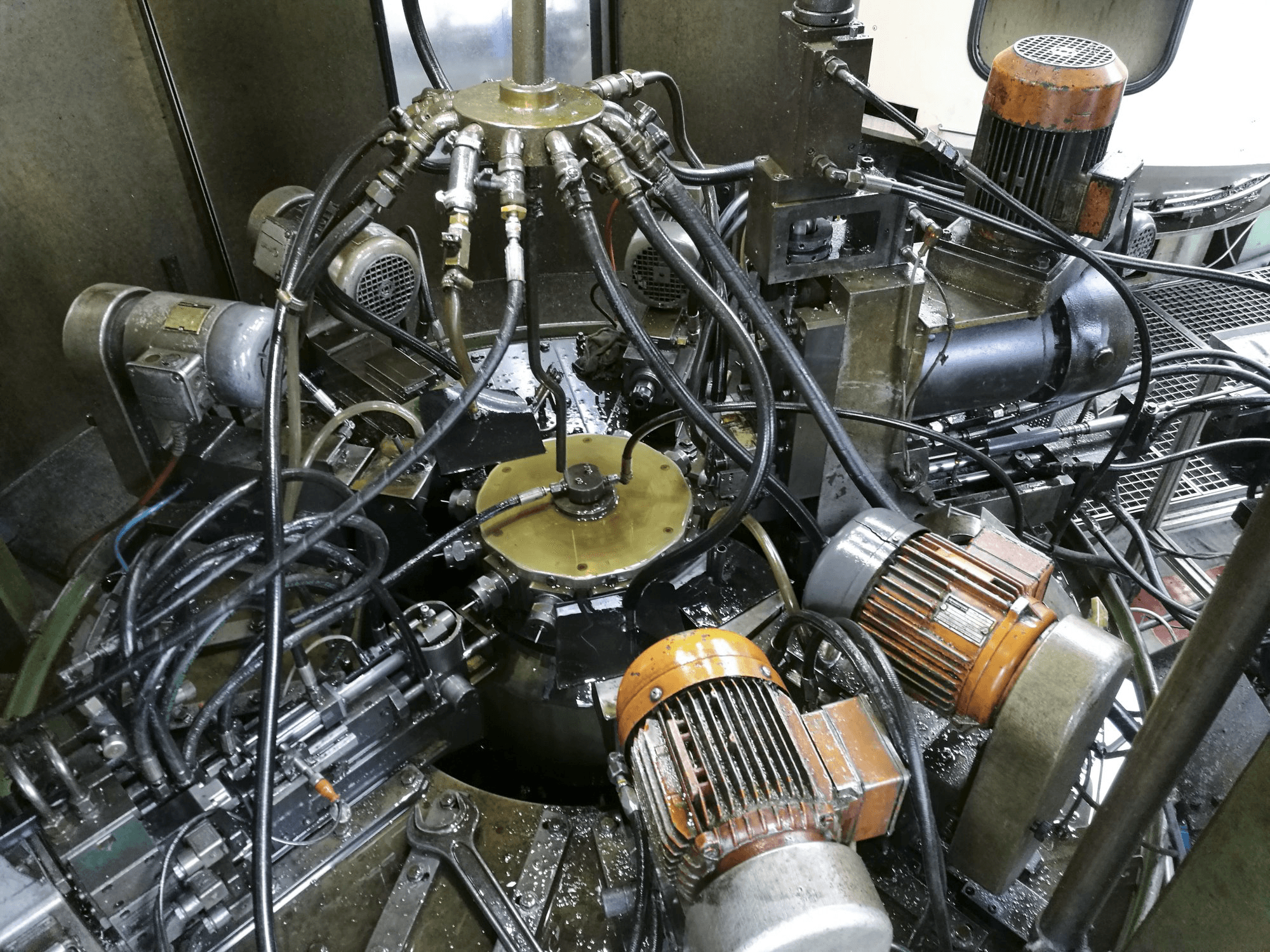 Detail 1 na RIS-INGOLD Rismatic 151G-12 stroje