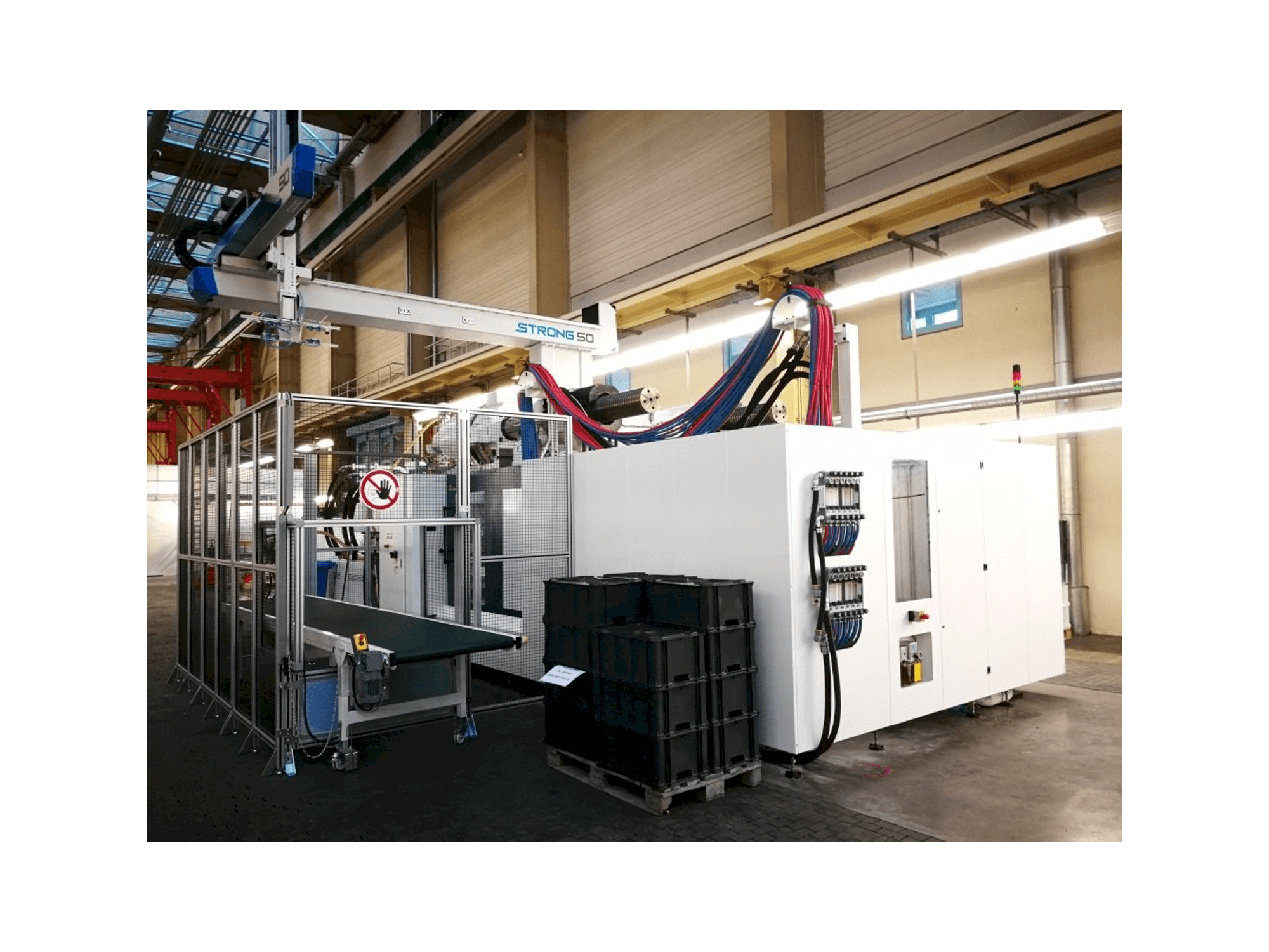 Čelní pohled na HAITIAN Jupiter II Plus stroj