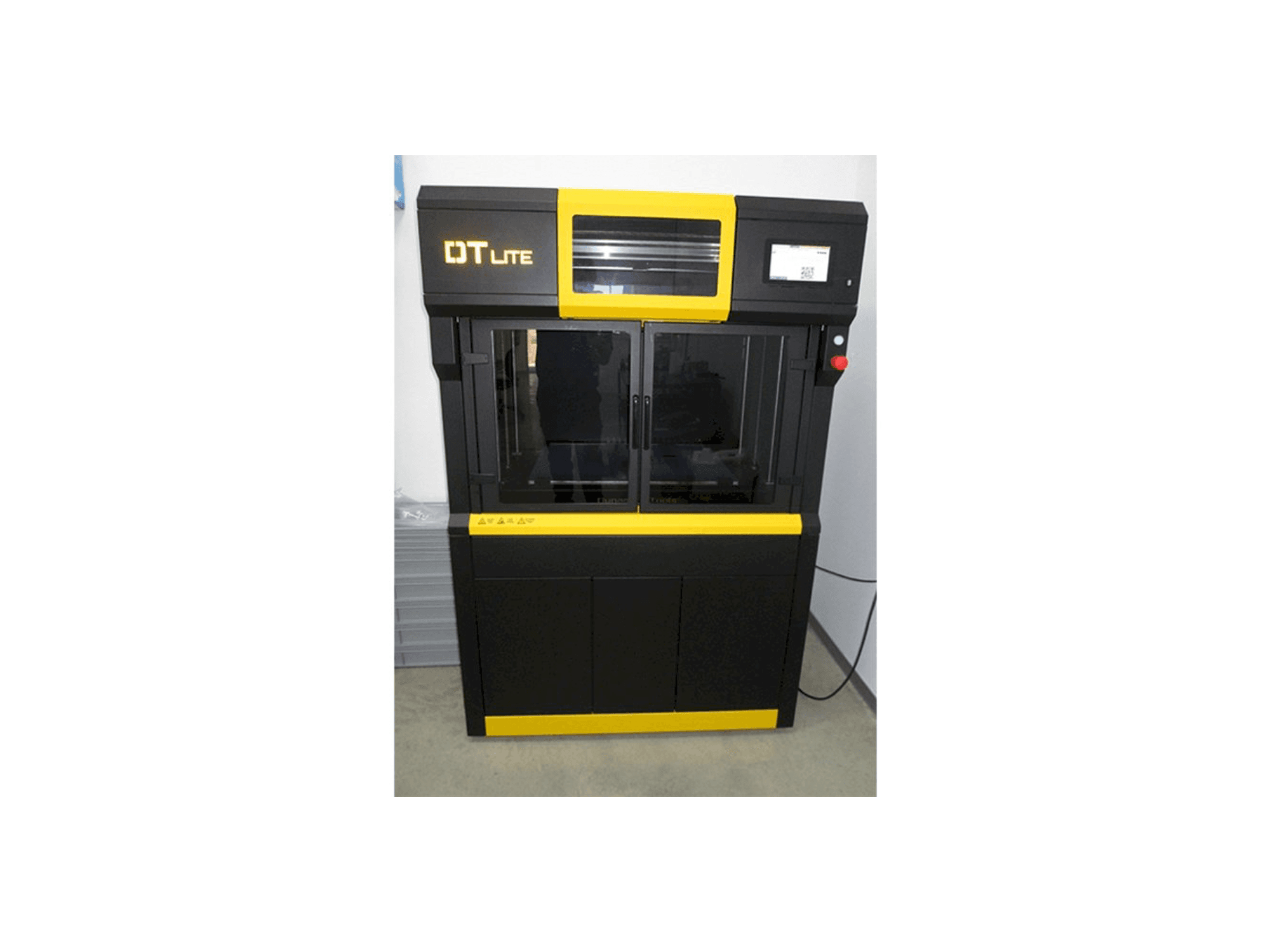 Čelní pohled na Dynamical DTLITE stroj
