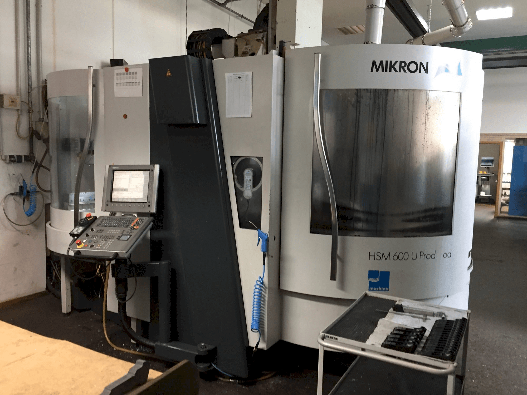 Čelní pohled na MIKRON HSM 600U Prodmod stroj