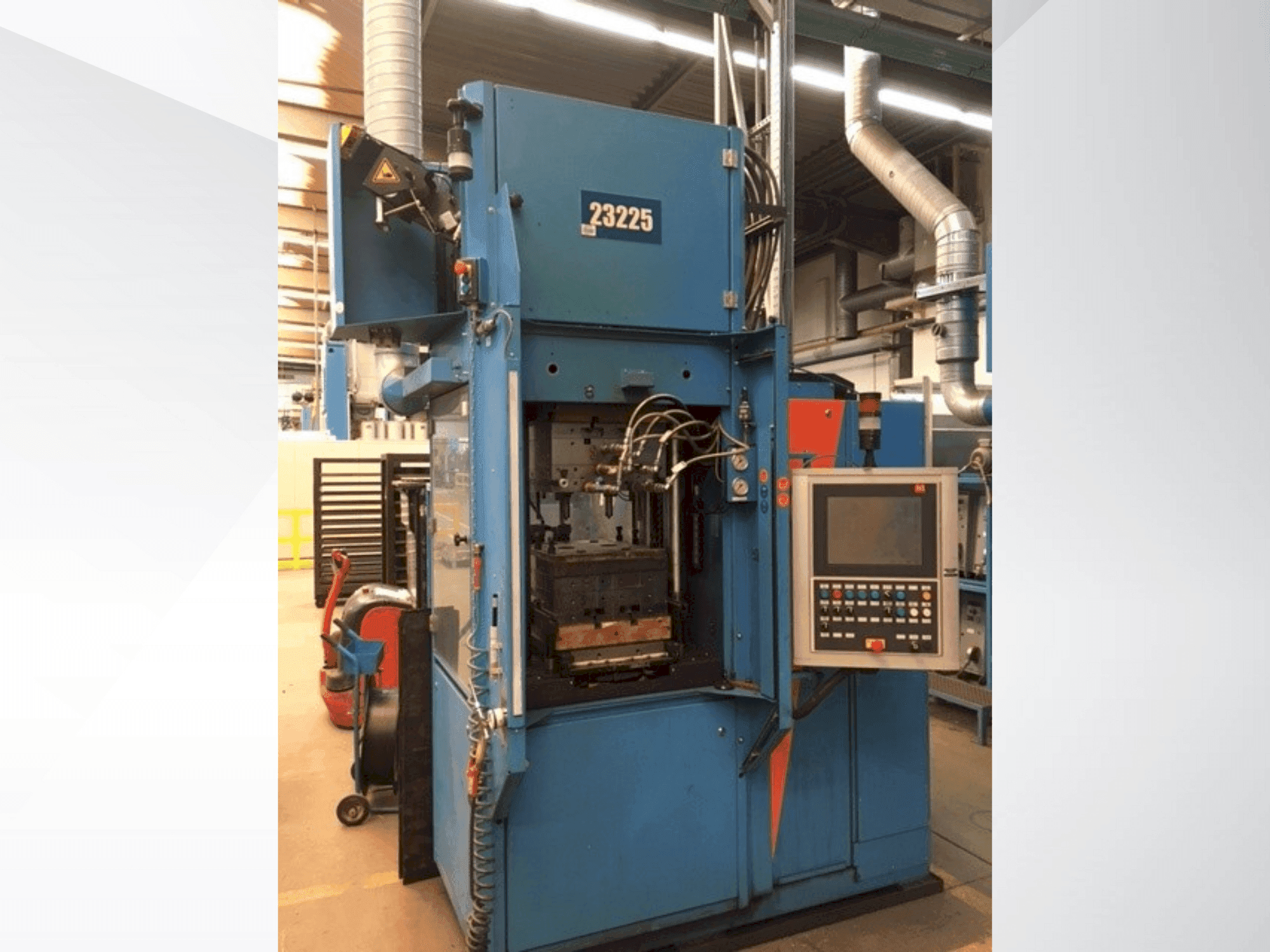 Čelní pohled na MAPLAN MFT 750/160 edition S stroj