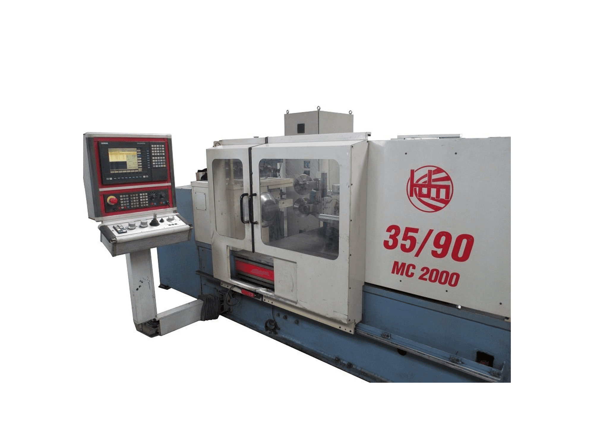 Čelní pohled na HDM 35/90 MC 2000 stroj