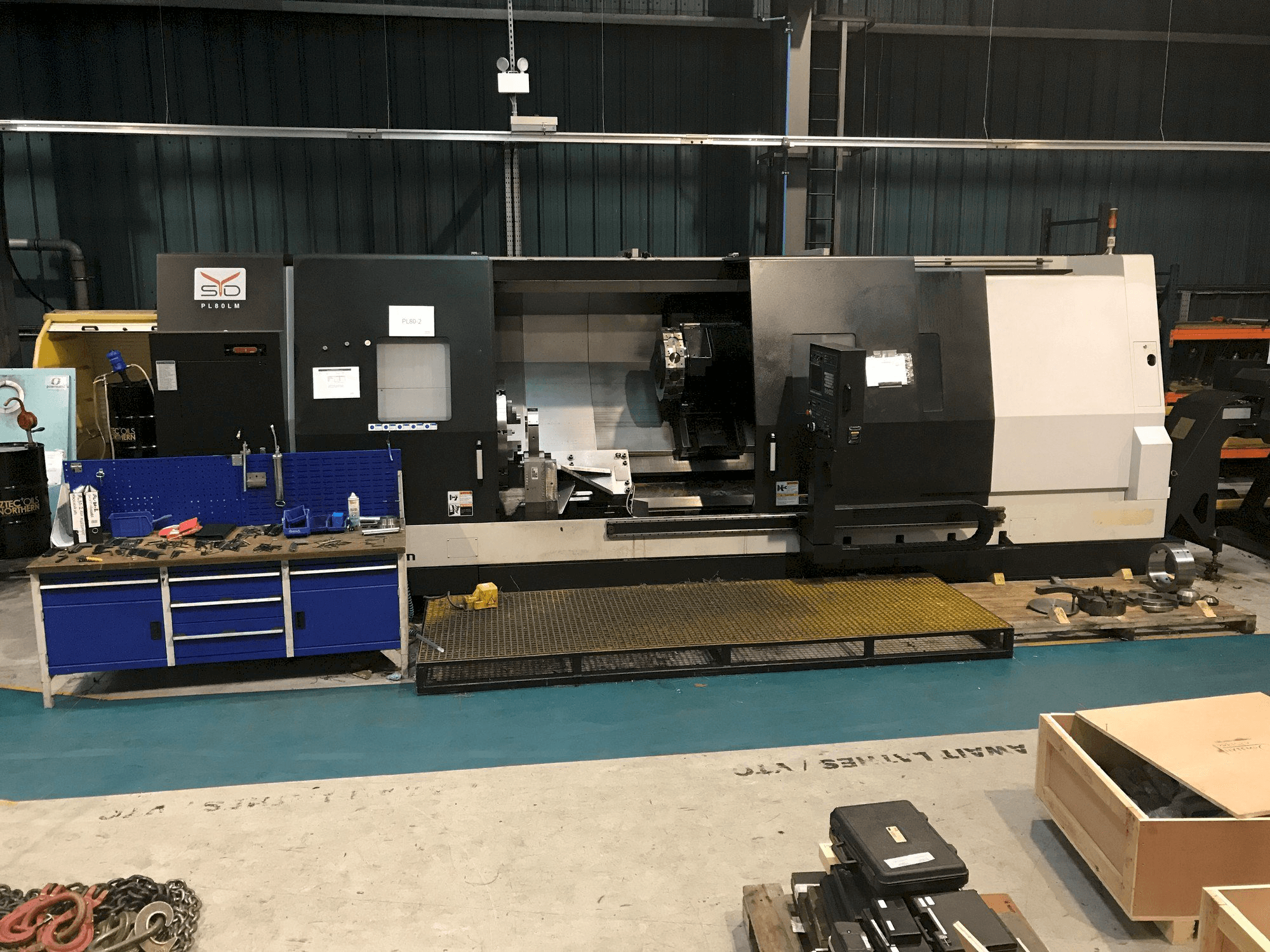 Čelní pohled na Samsung PL 80 LM stroj