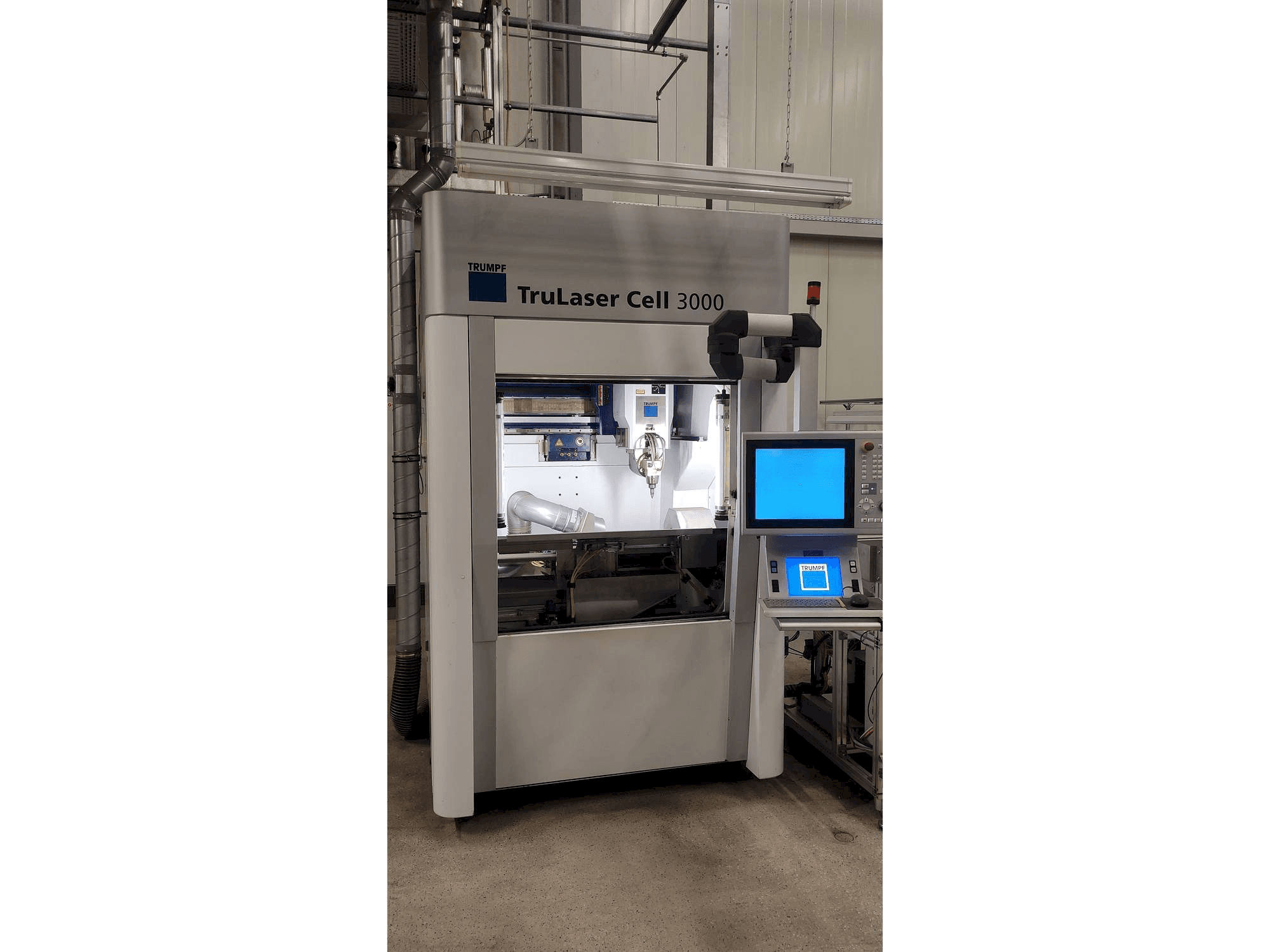Čelní pohled na Trumpf TruCell3000 stroj