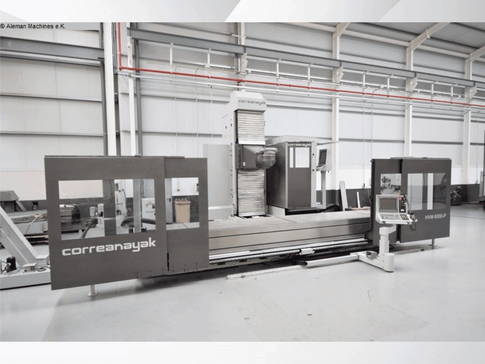 Čelní pohled na ANAYAK HVM 6000 stroj