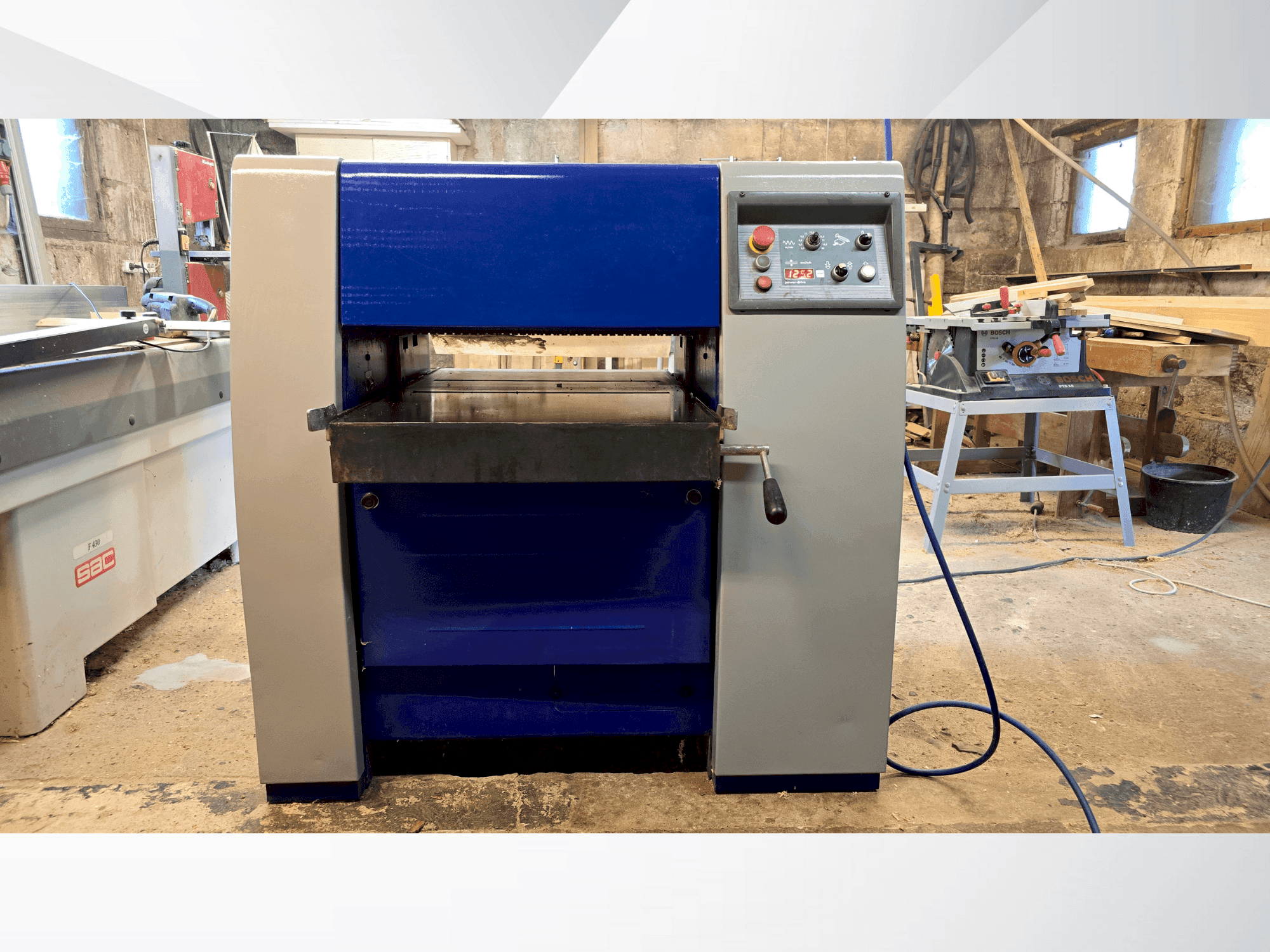 Čelní pohled na FELDER Format4 Exact 63 stroj