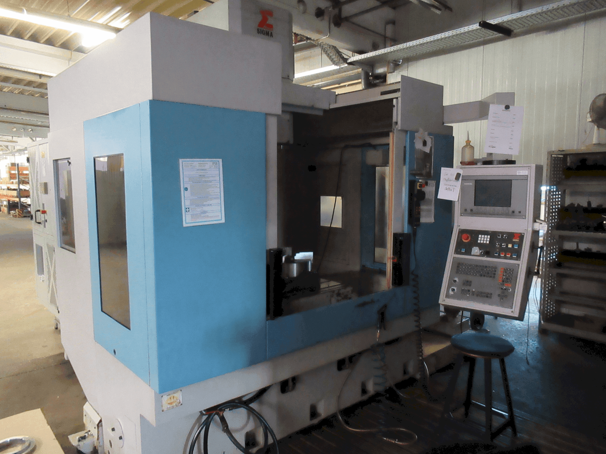 Čelní pohled na Sigma Zenit 3 stroj