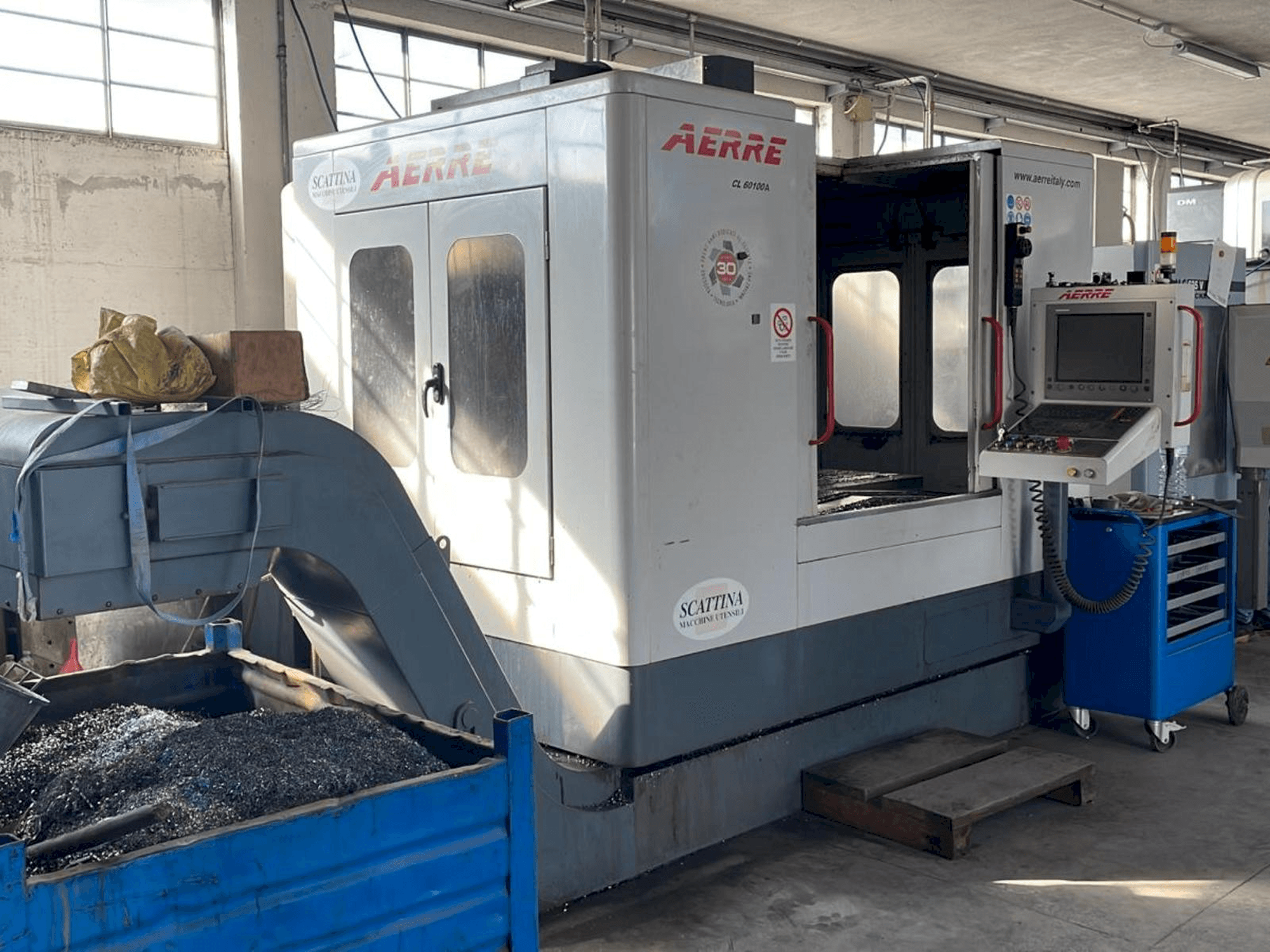 Čelní pohled na AERRE CL60 100A stroj