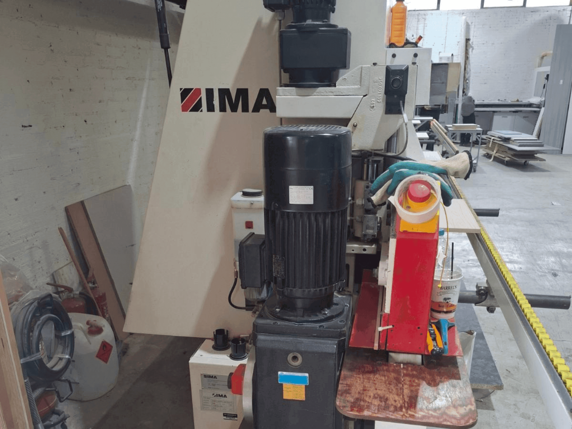 Čelní pohled na IMA NOVIMAT CONCEPT I /G80/5325/L20 stroj