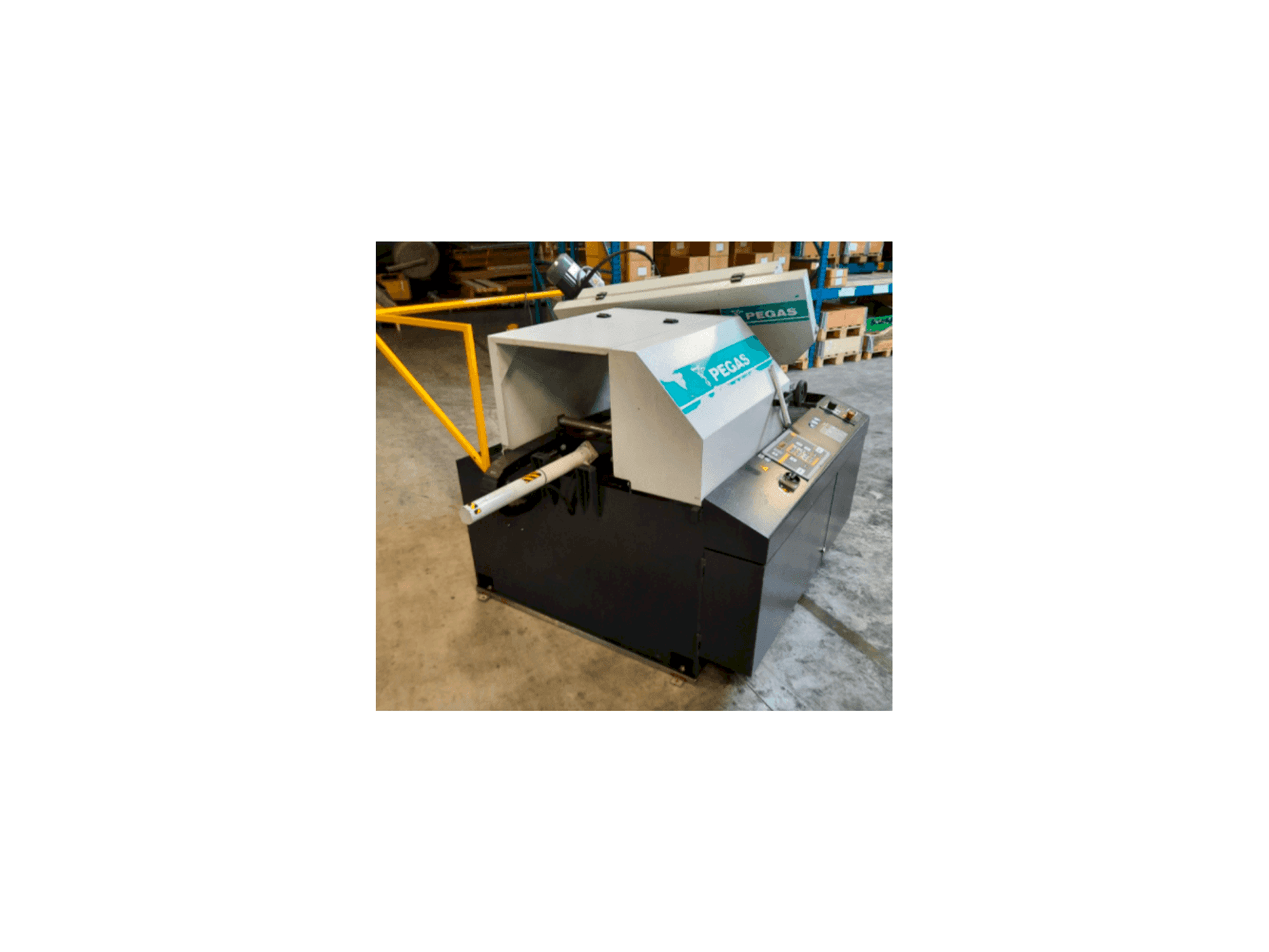 Čelní pohled na Pegas 240x280 A-CNC-R-F stroj