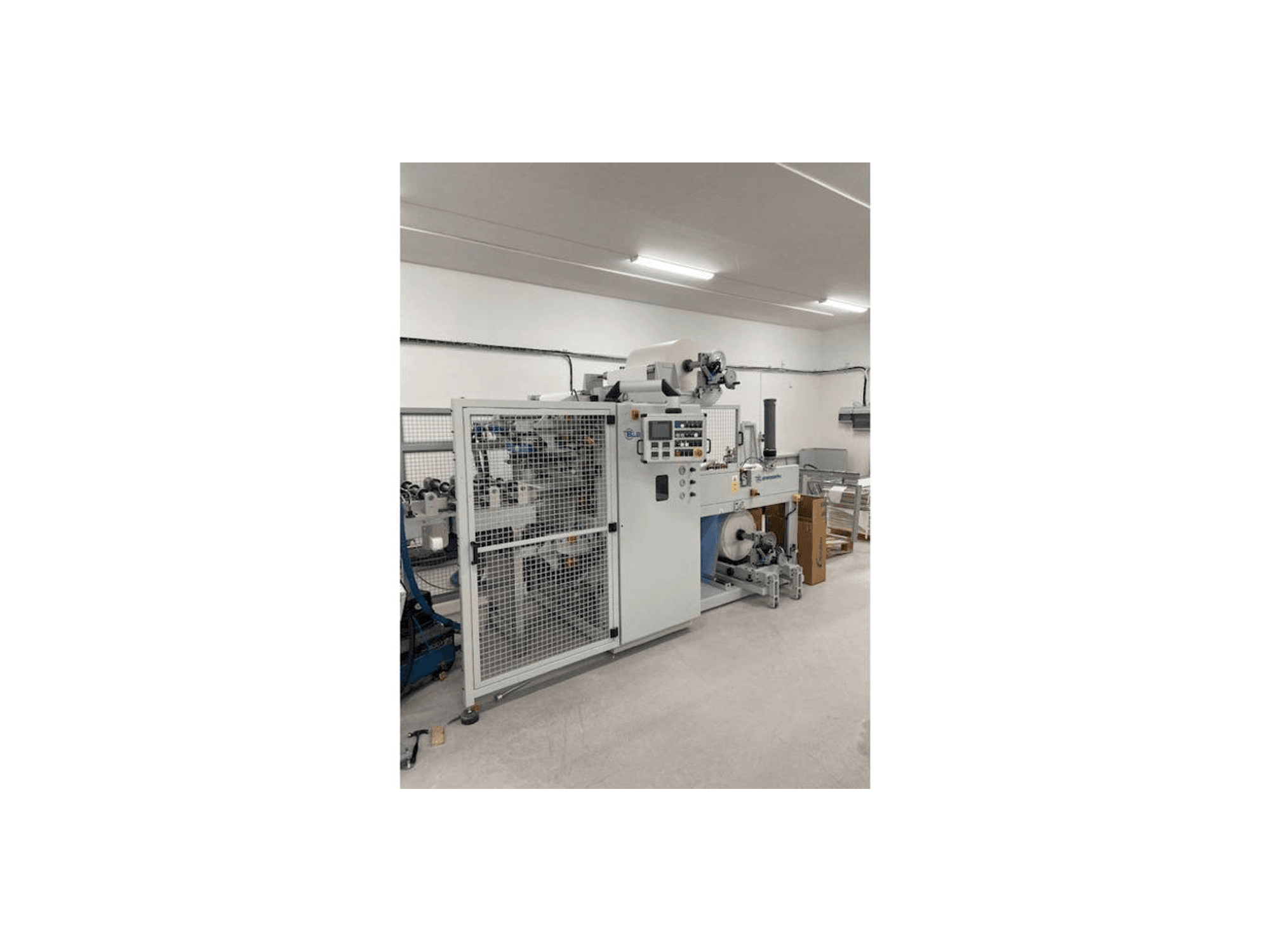 Čelní pohled na Barberan . stroj