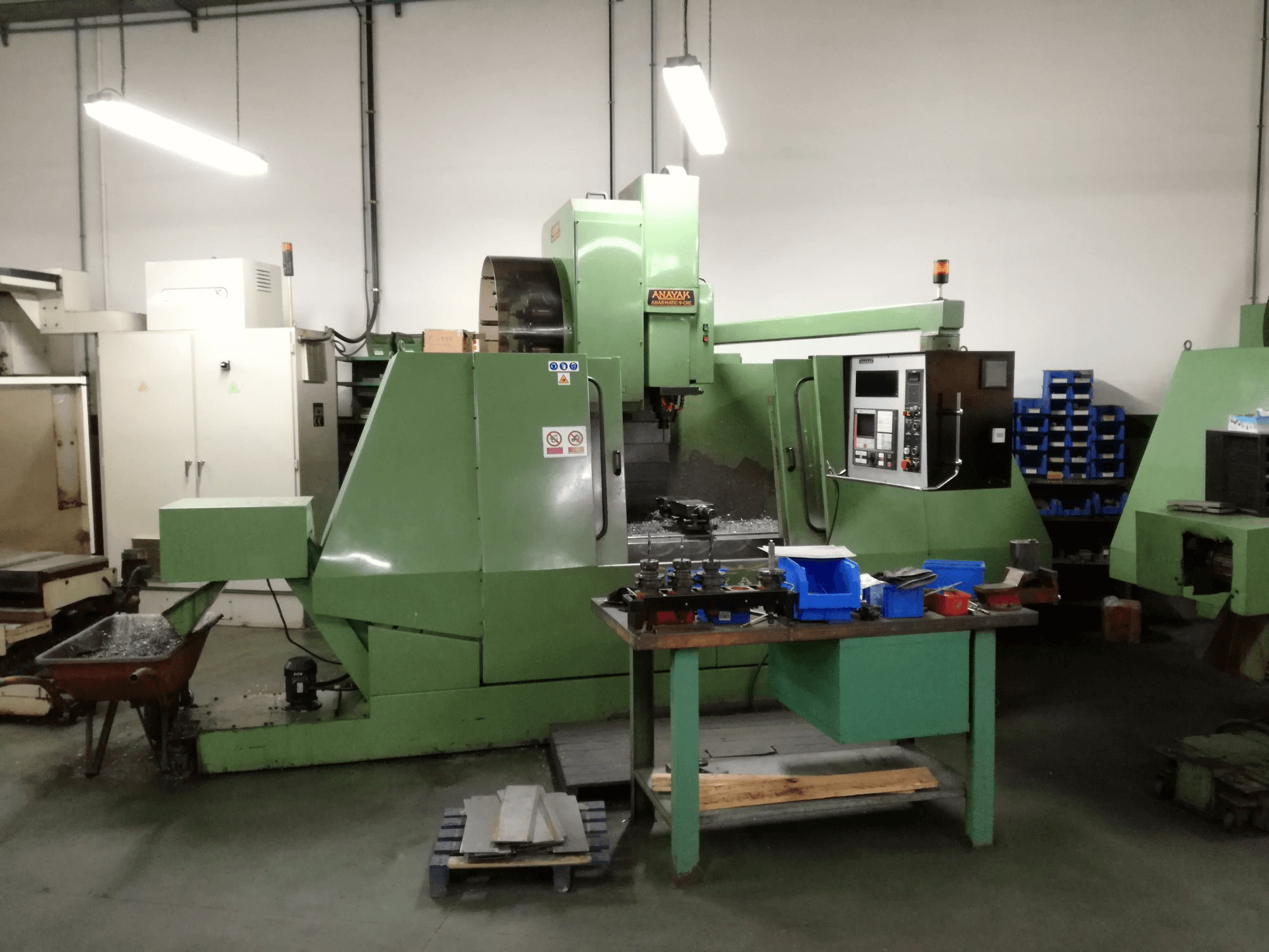 Čelní pohled na ANAYAK ANAKMATIC 9 stroj