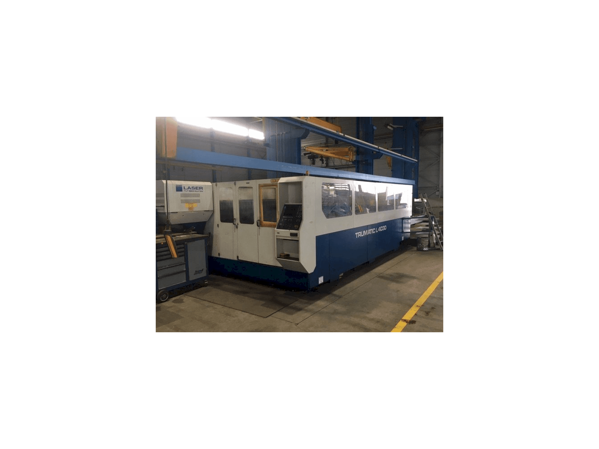 Čelní pohled na Trumpf Trumatic L4030 stroj