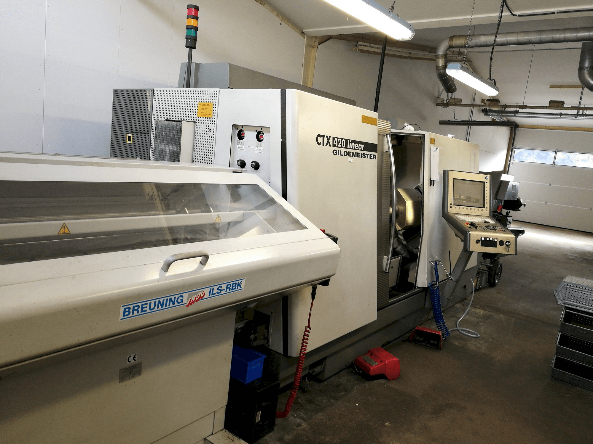 Čelní pohled na Gildemeister CTX 420 linear / V6 stroj