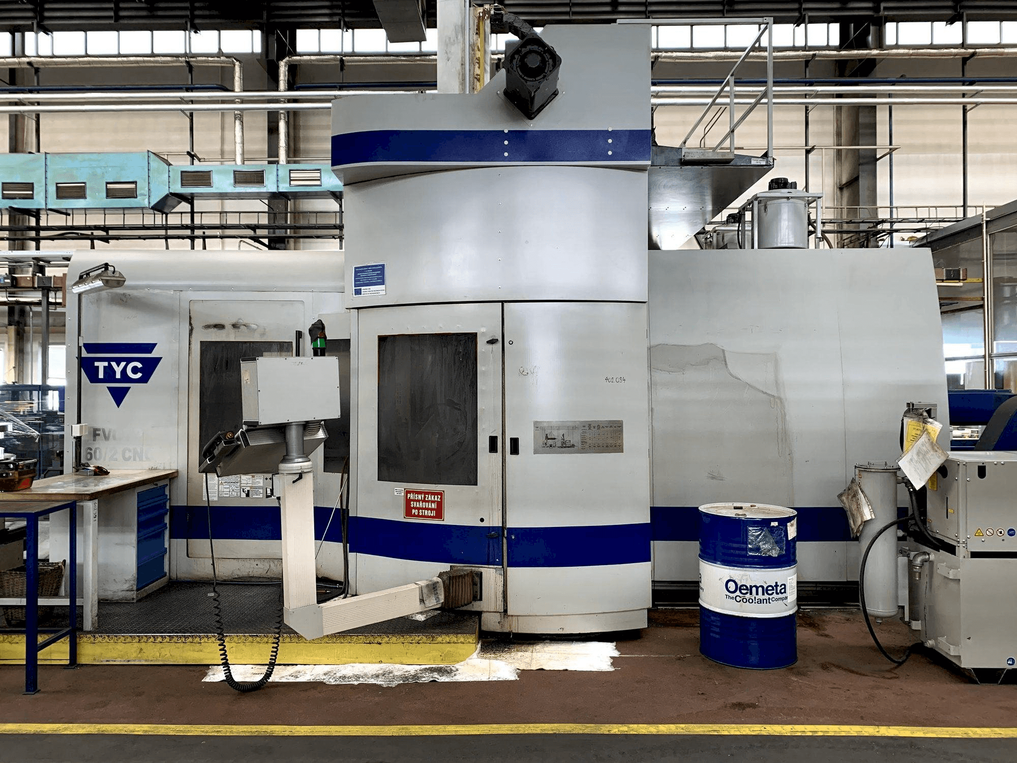Čelní pohled na TYC FVCTP 160/2 stroj