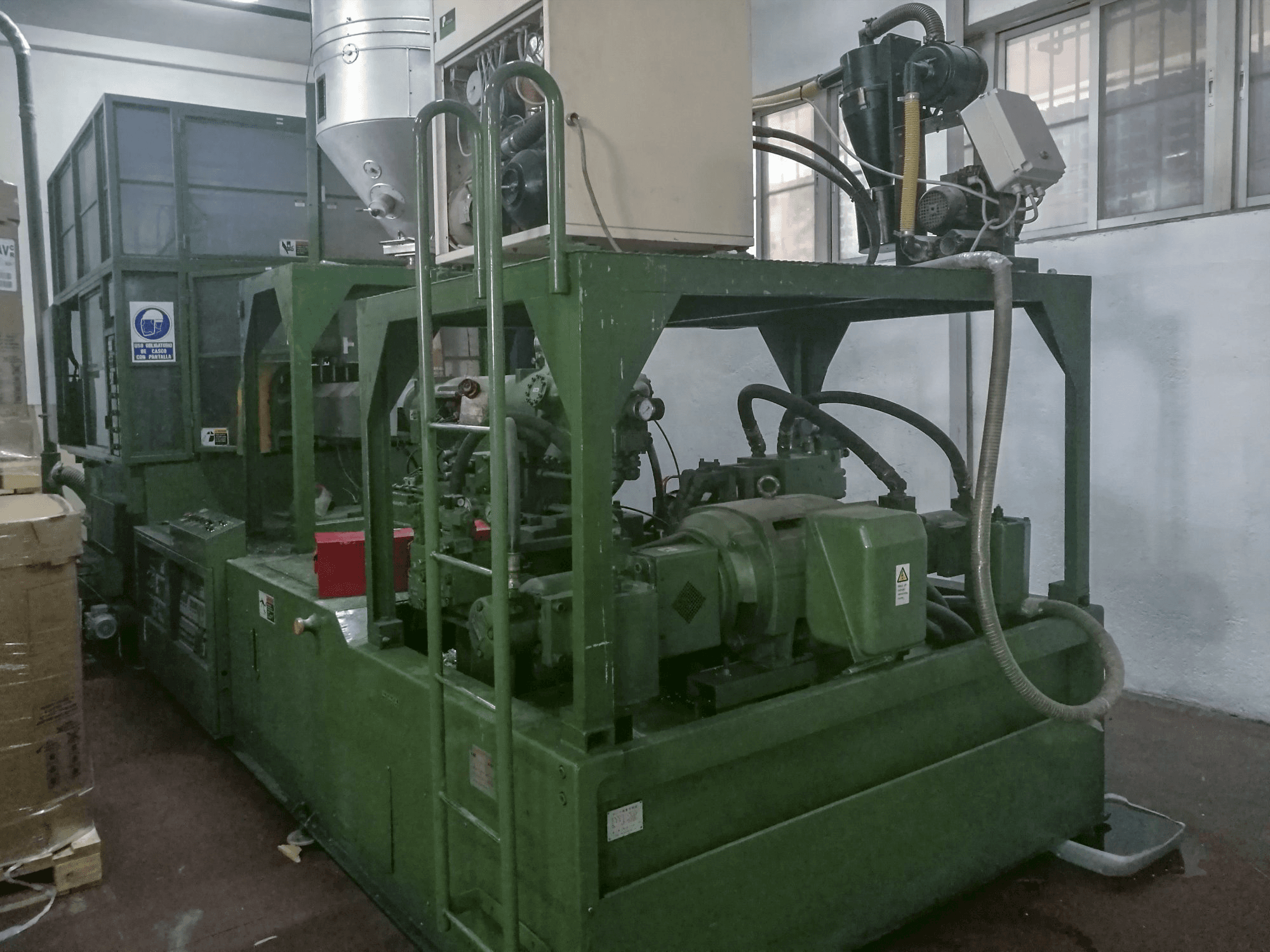 Pravý pohled na NISSEI ASB 650 NHII stroj