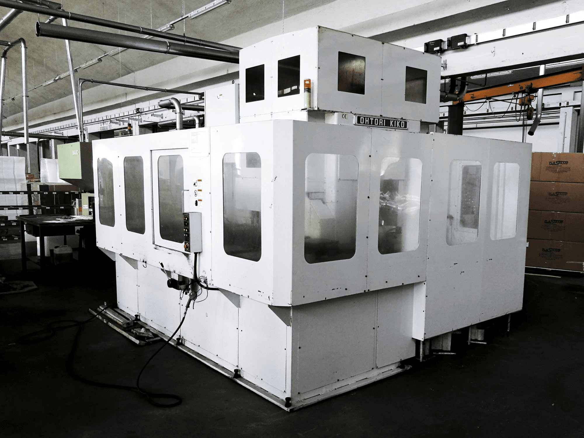 Pravý pohled na OHTORI KIKO OSU 545 stroj